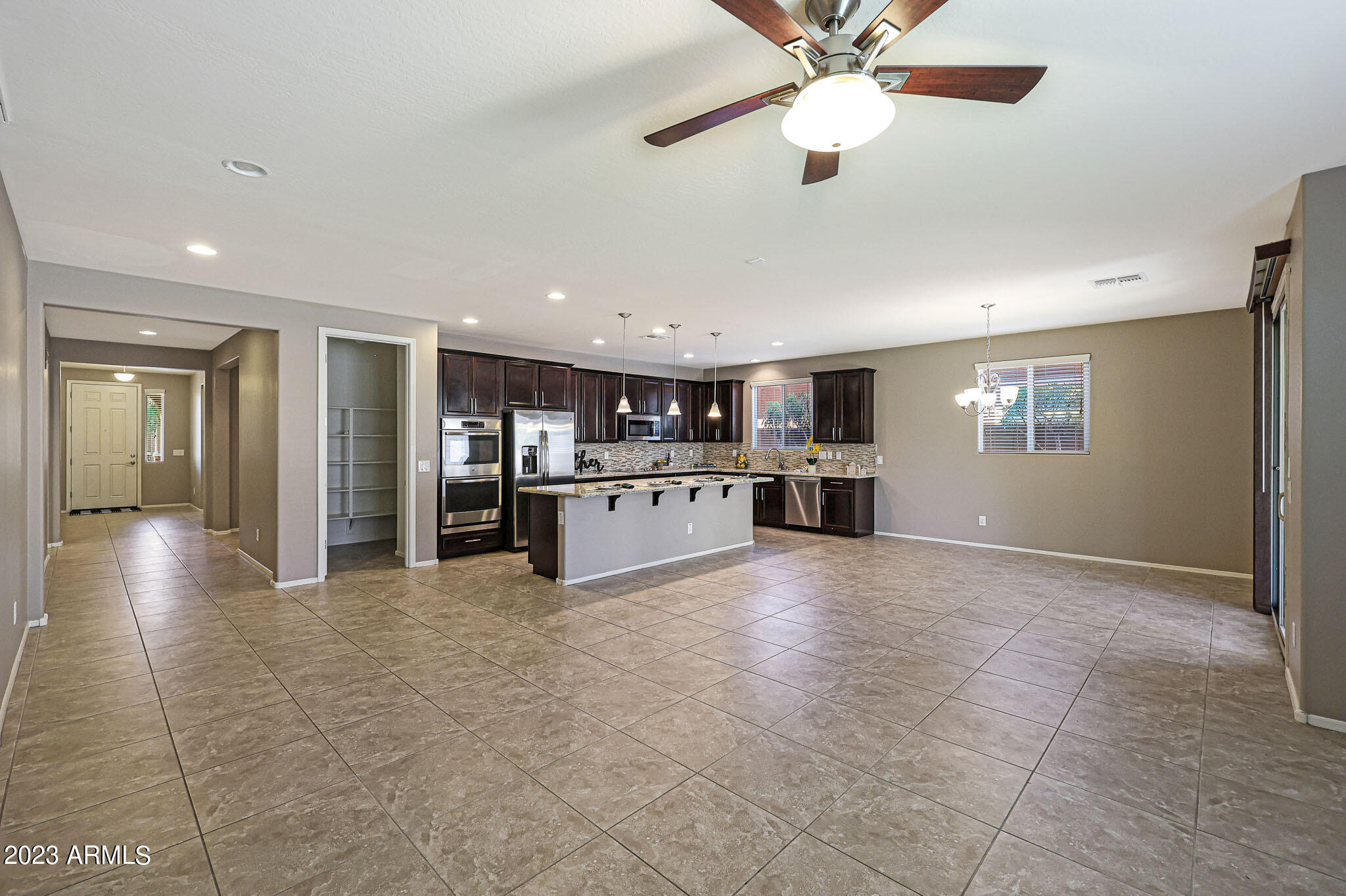 7912 W QUAIL TRACK Drive