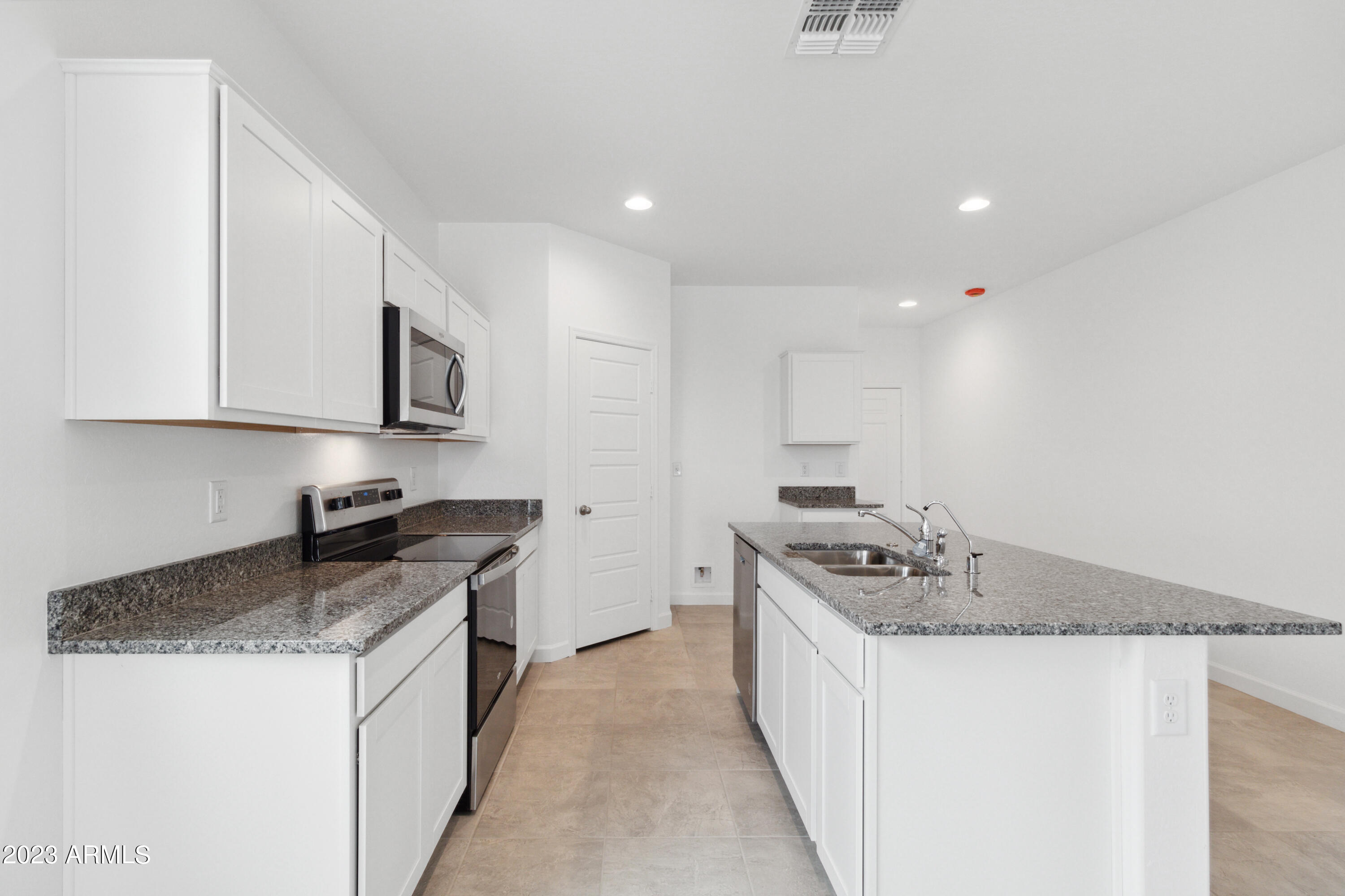 8297 W Clemente Way