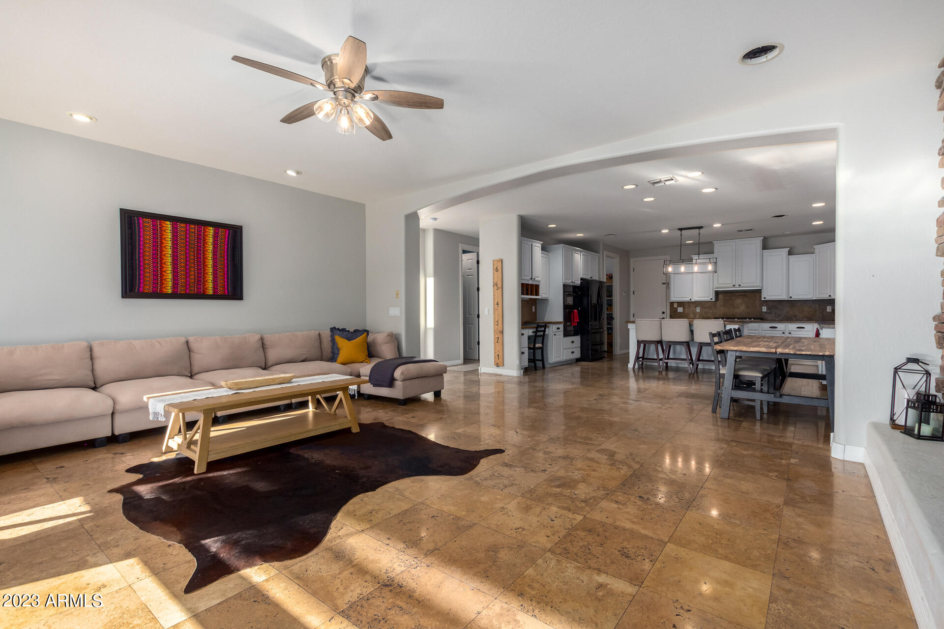 4127 E PULLMAN Road