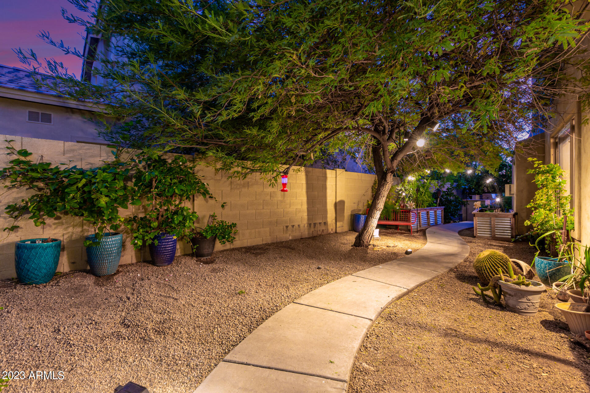 4127 E PULLMAN Road