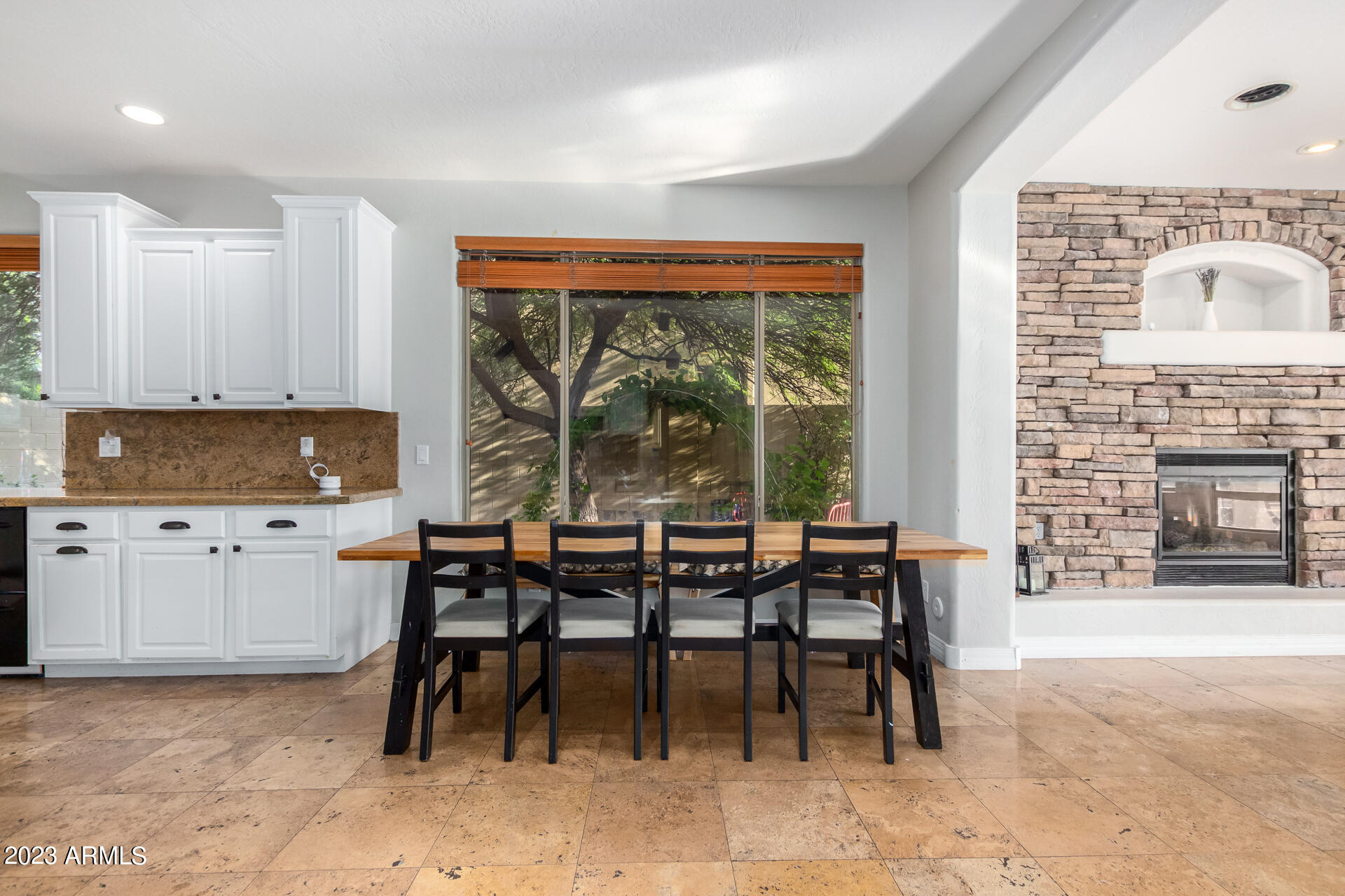 4127 E PULLMAN Road