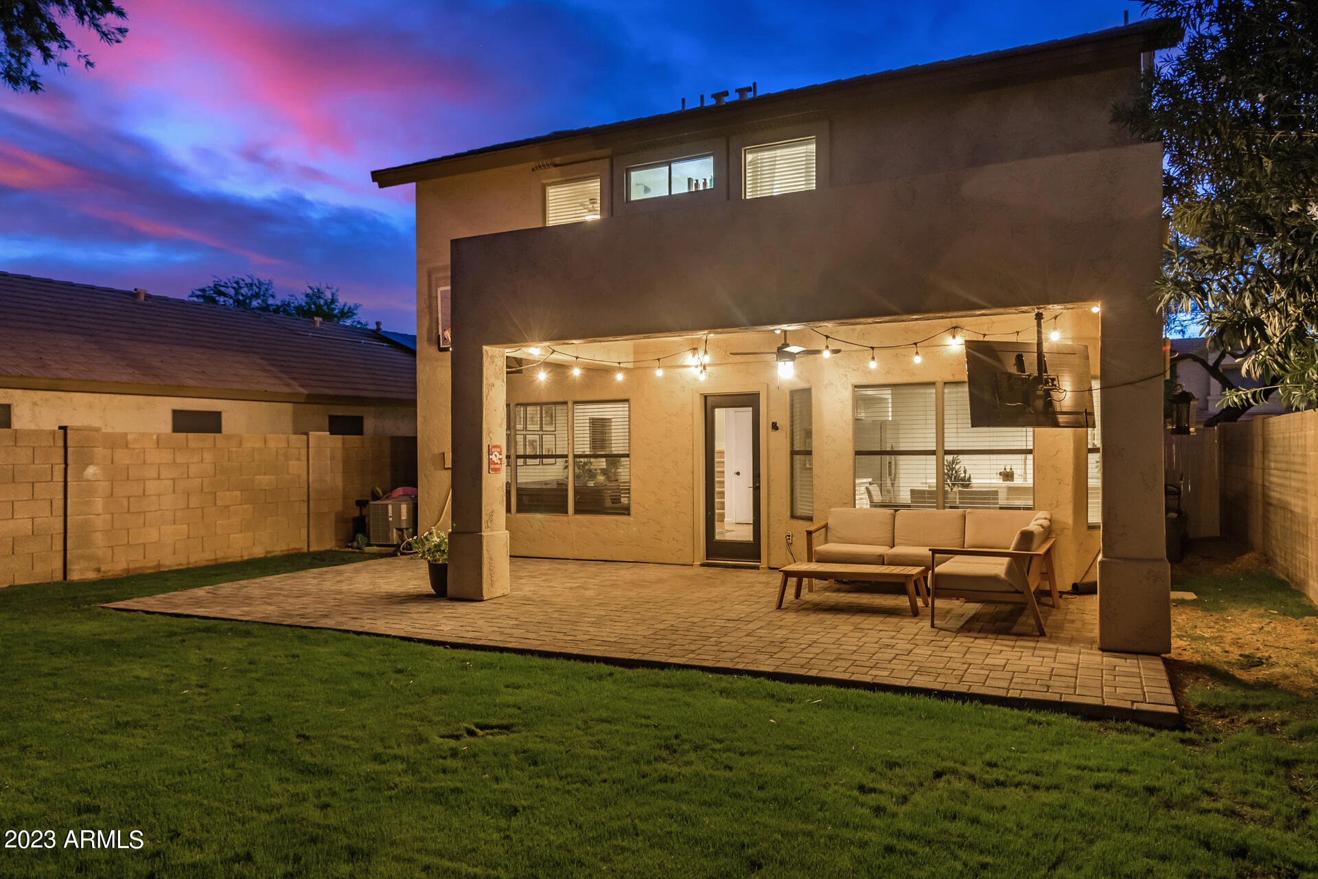 4622 E LONE CACTUS Drive