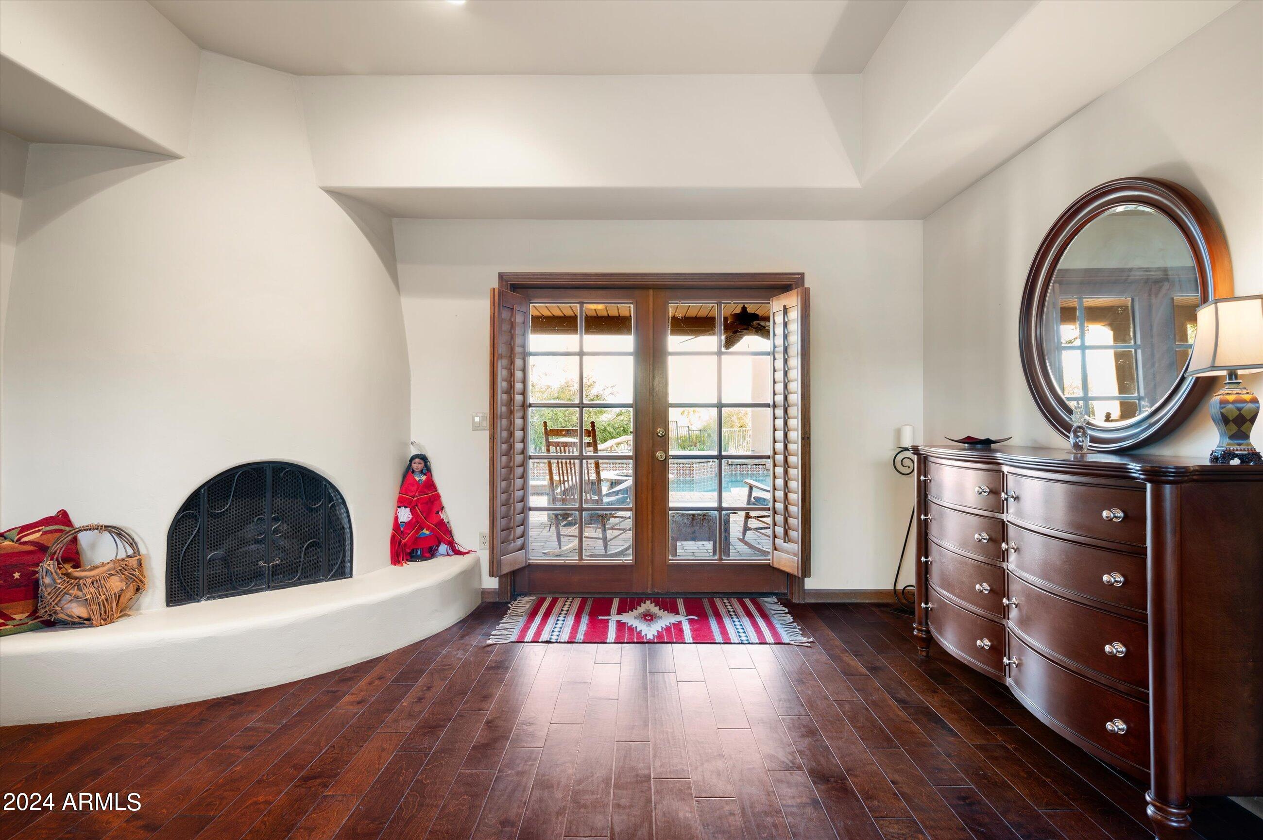 7307 E Mary Sharon Drive
