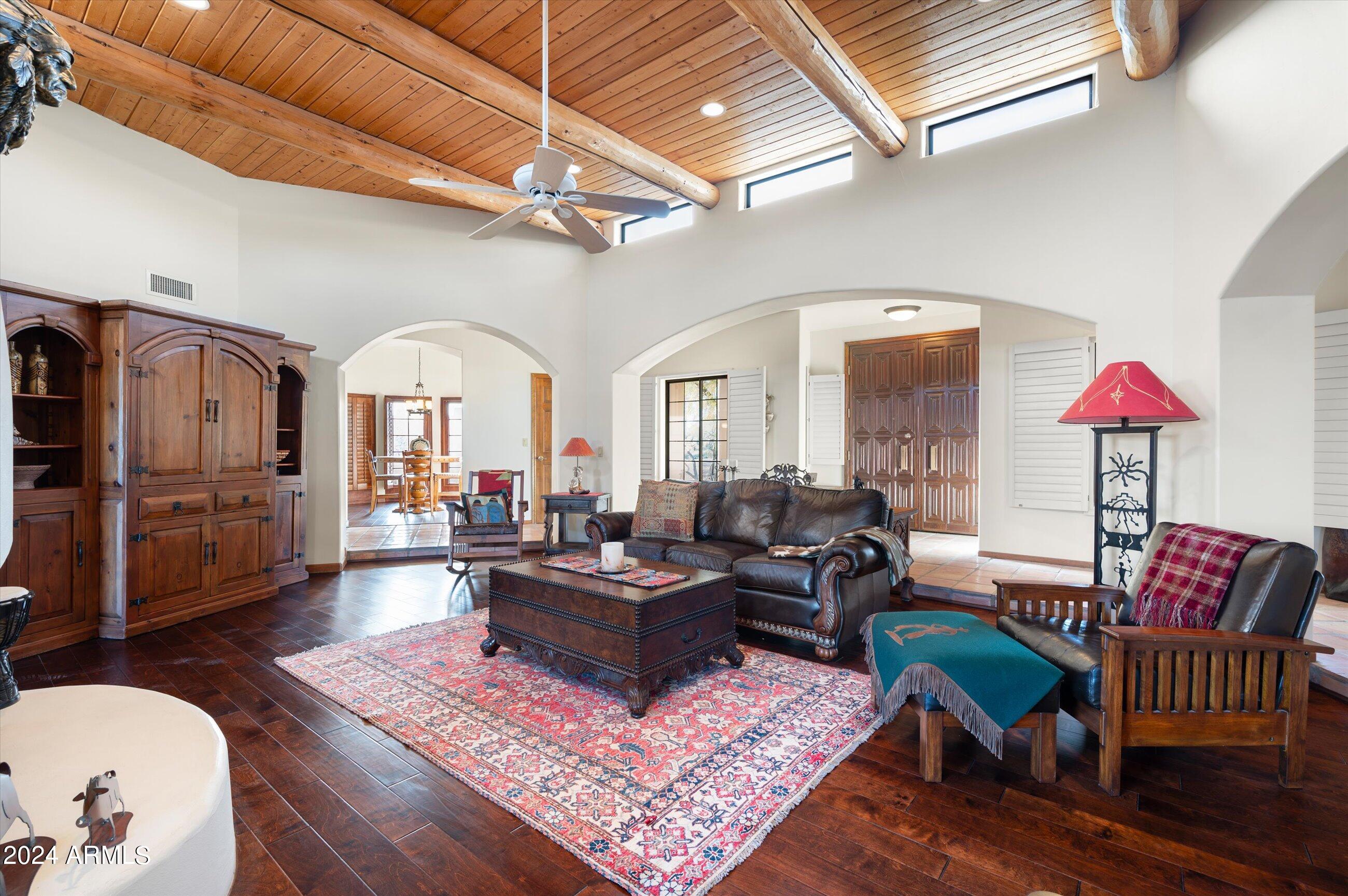 7307 E Mary Sharon Drive