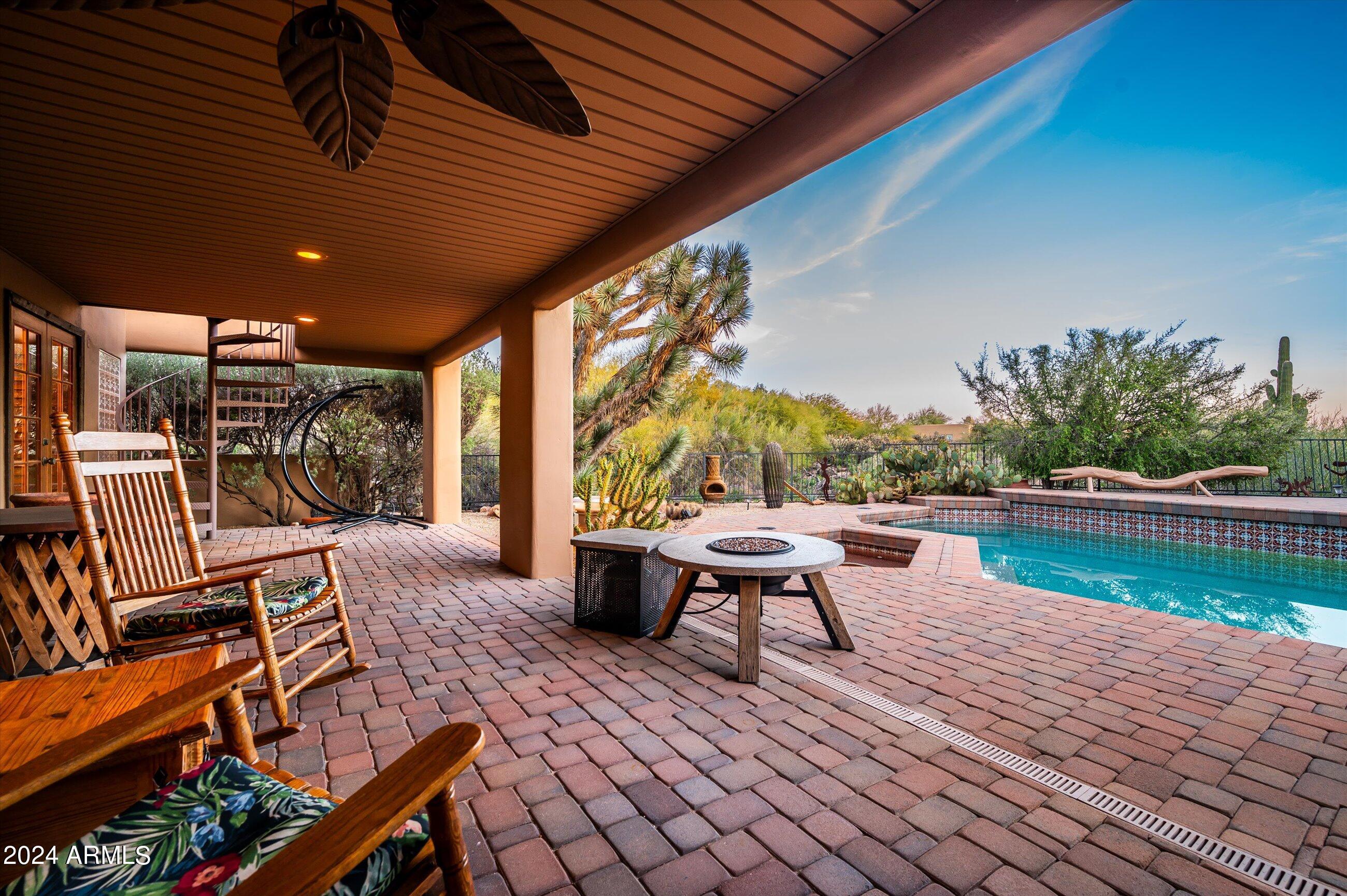 7307 E Mary Sharon Drive