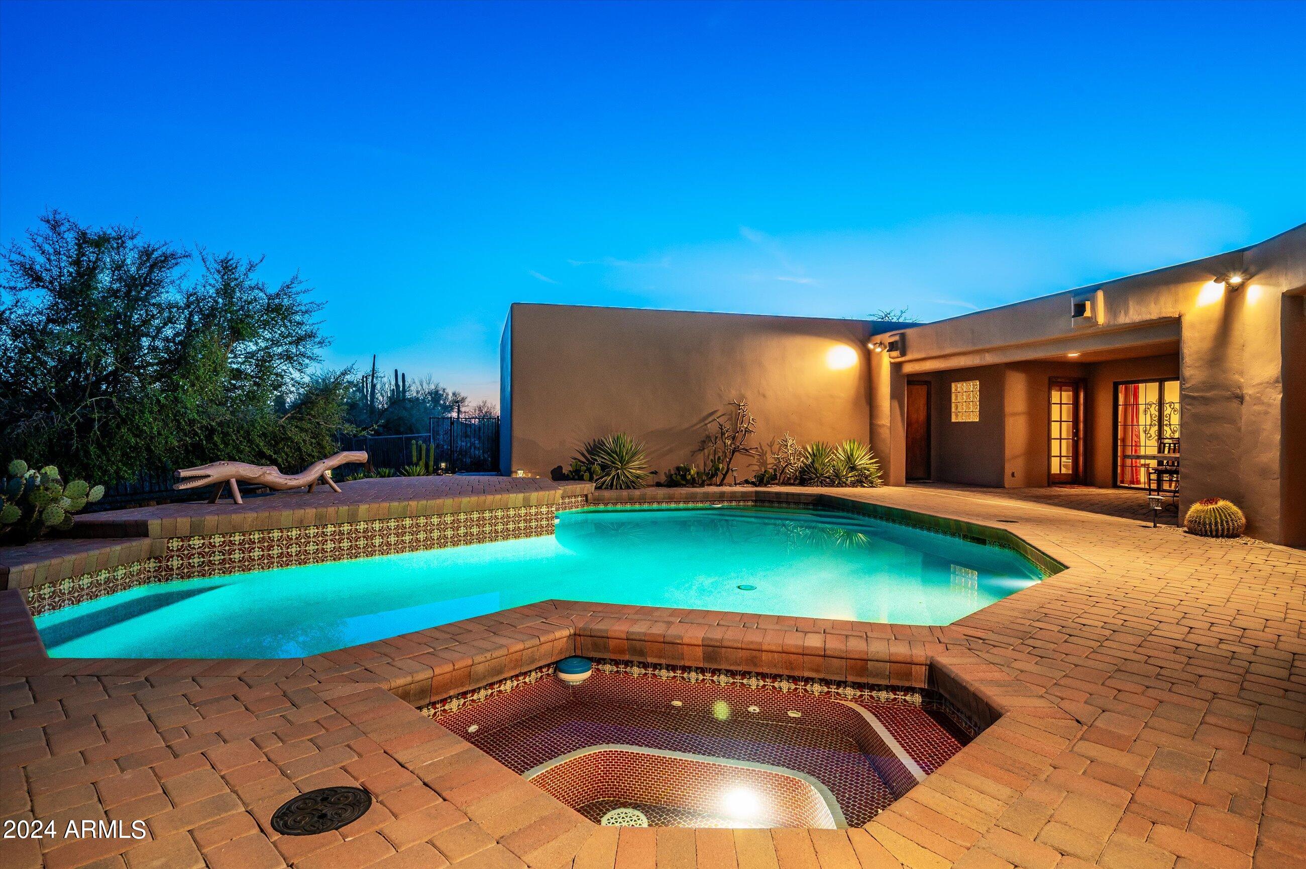 7307 E Mary Sharon Drive