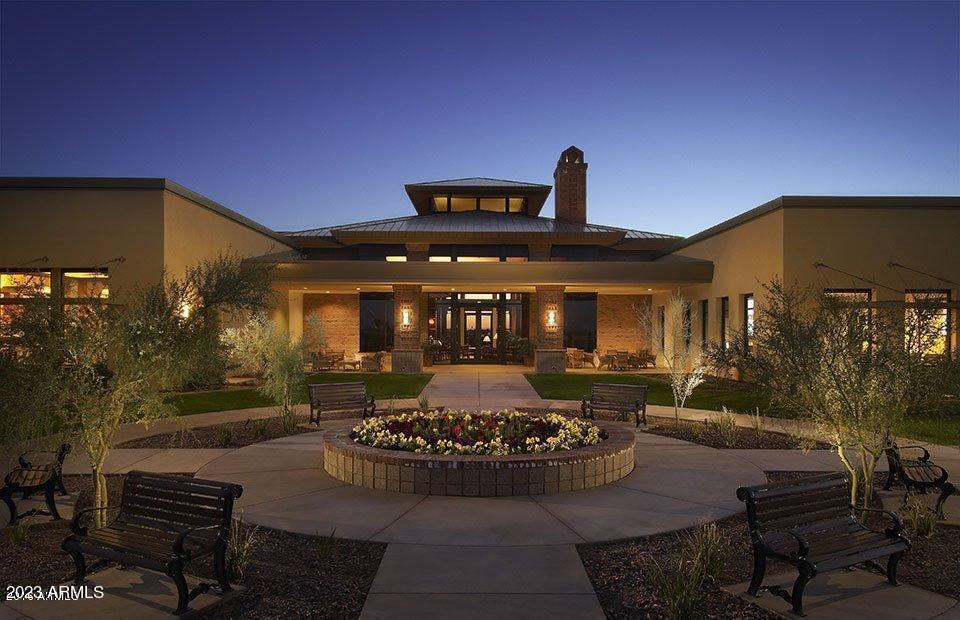 6388 W OAKMONT Court