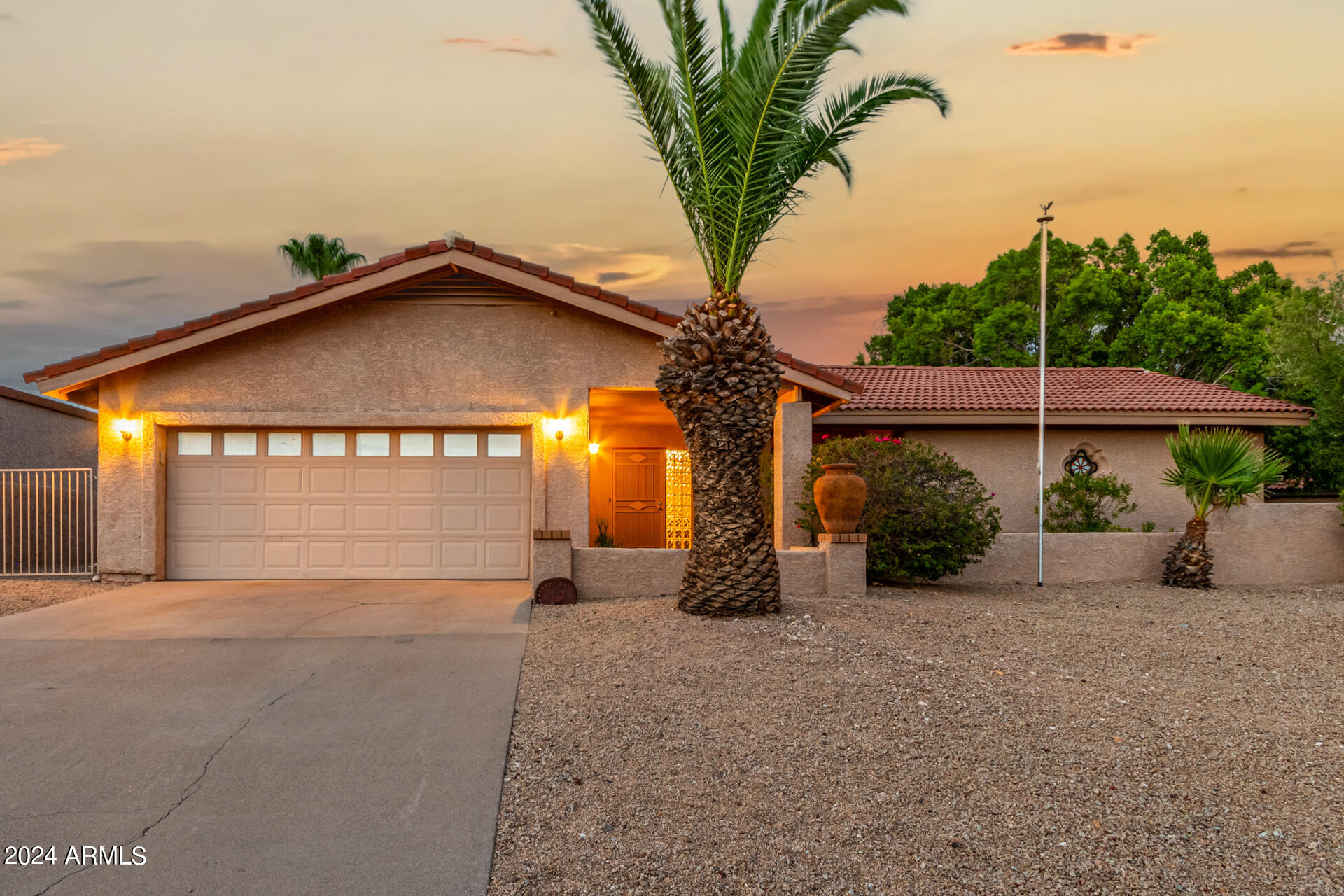 15740 E MUSTANG Drive