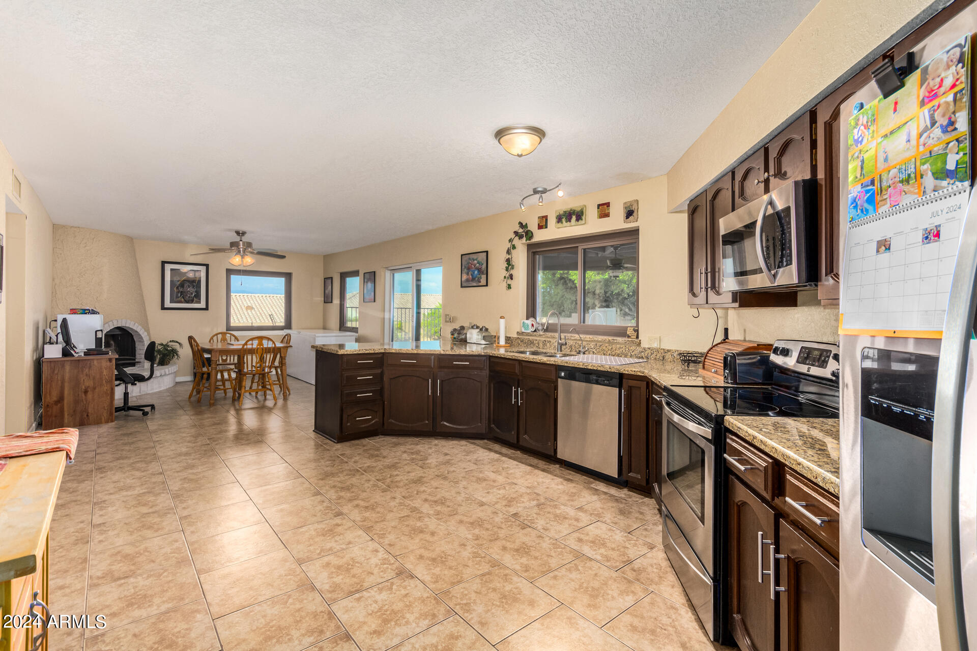 15740 E MUSTANG Drive