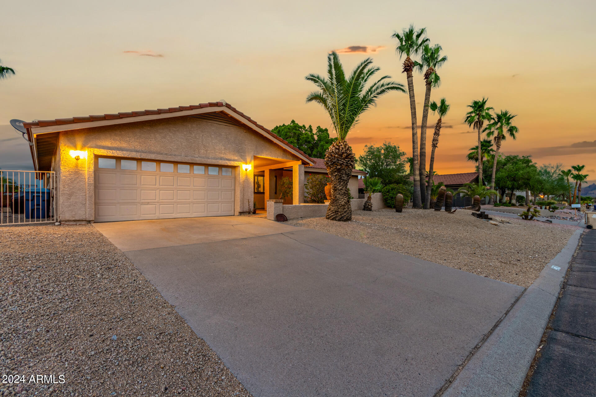 15740 E MUSTANG Drive