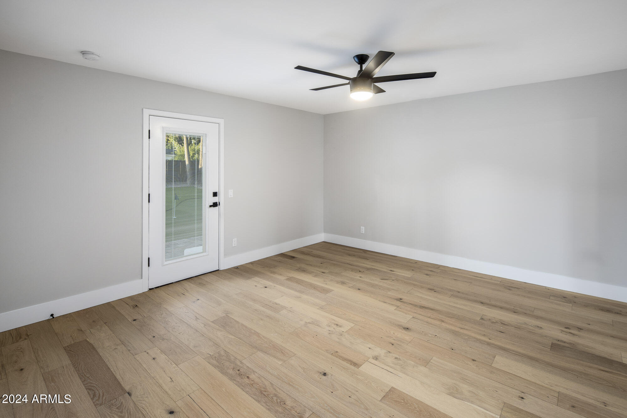 808 W BUTLER Drive