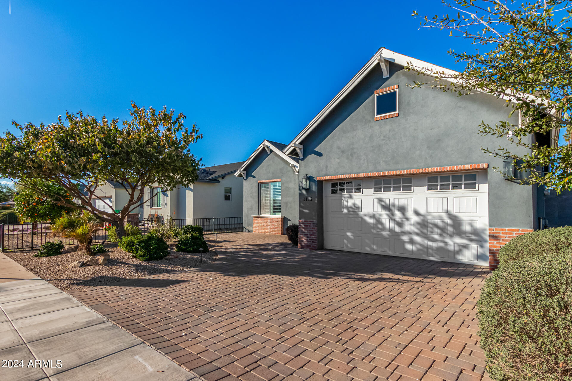 1112 W Flower Street