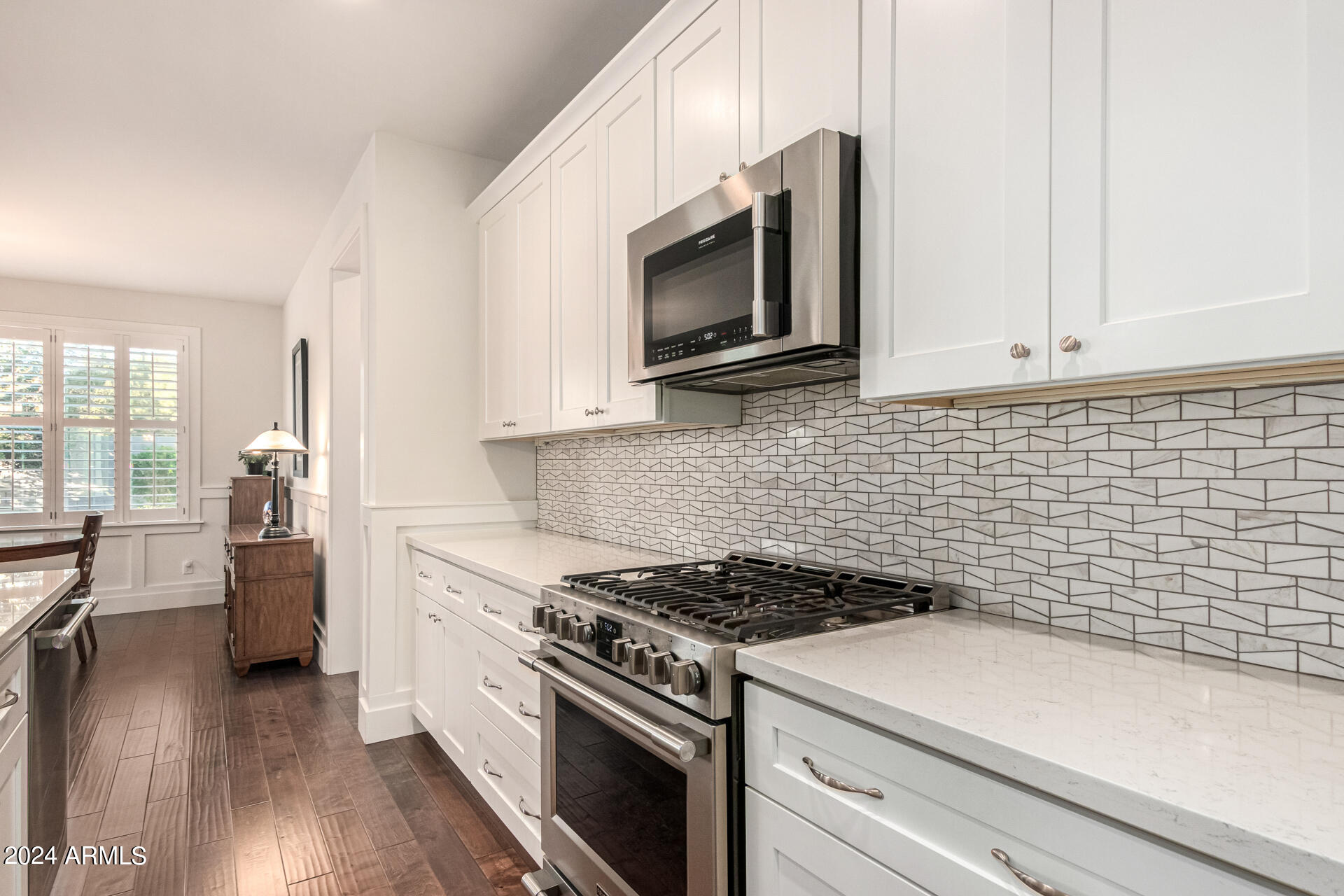 1112 W Flower Street