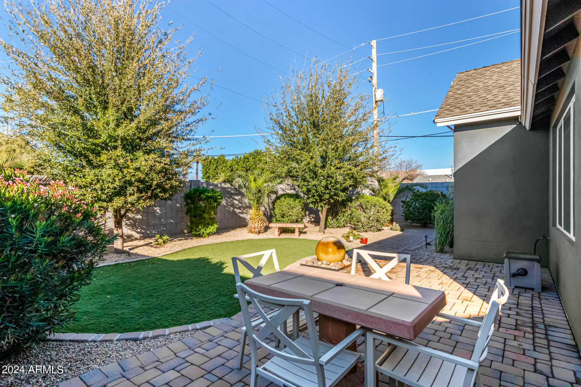 1112 W Flower Street