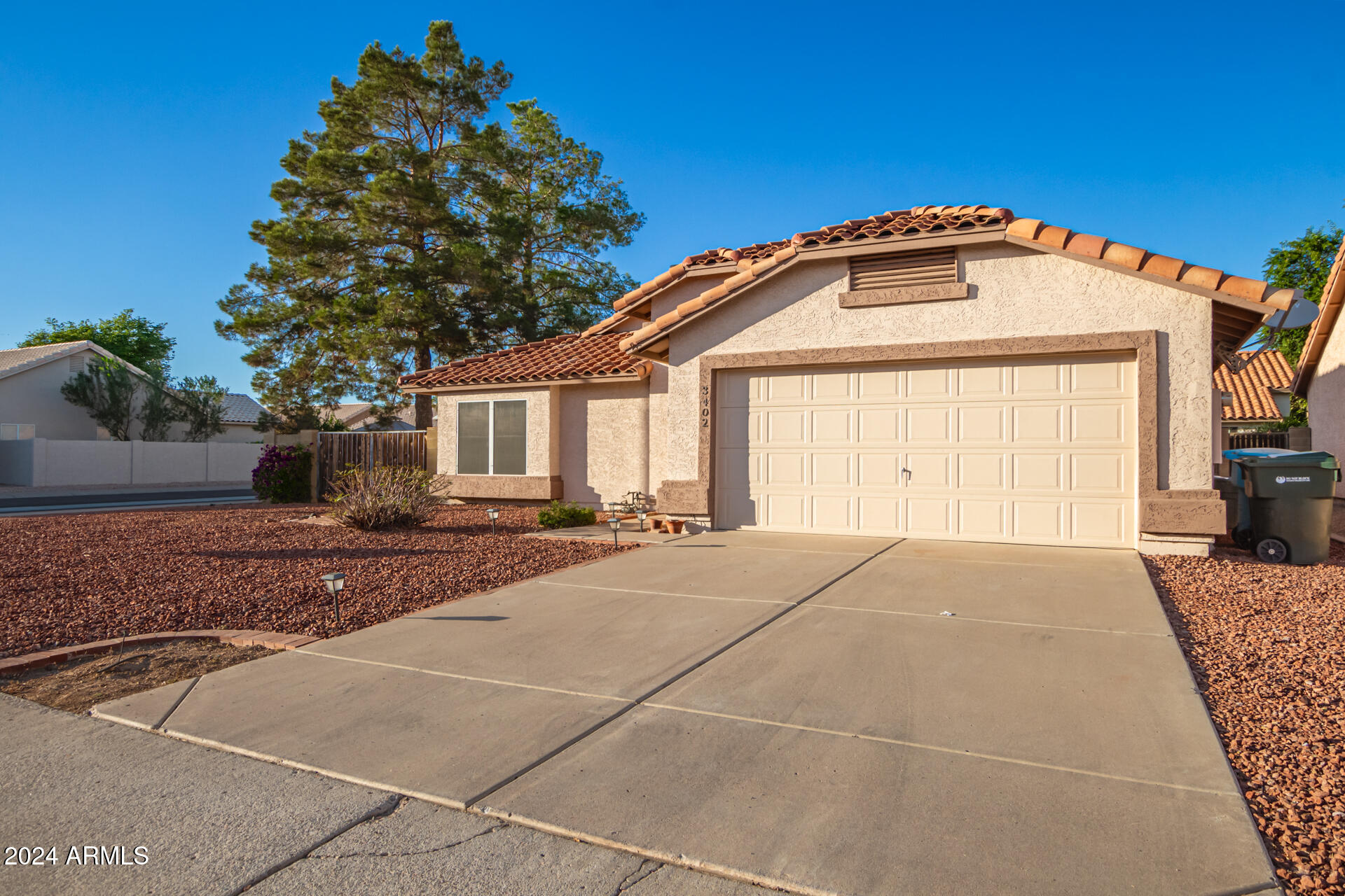 3402 E Sequoia Drive