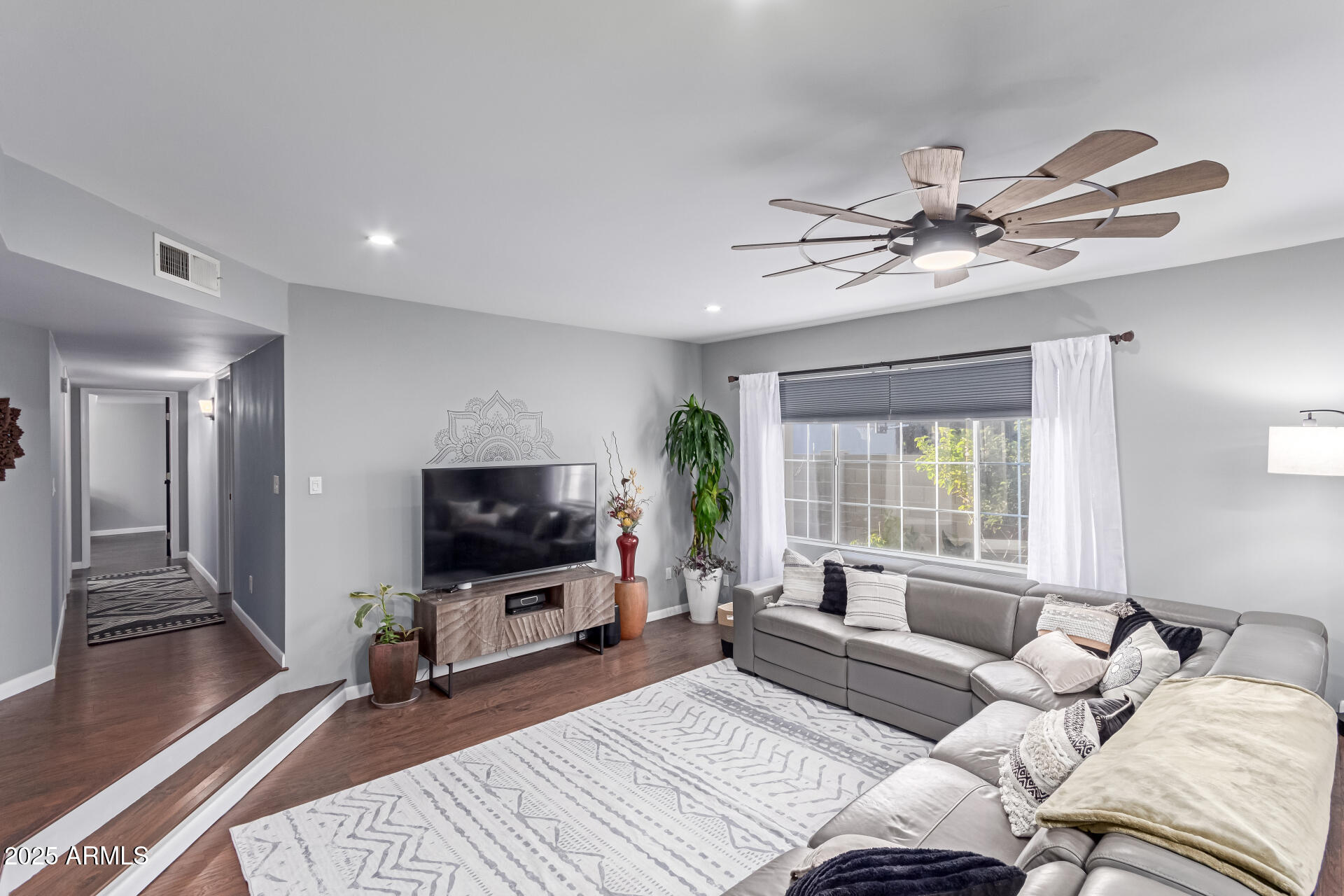 6338 E CAMELOT Drive