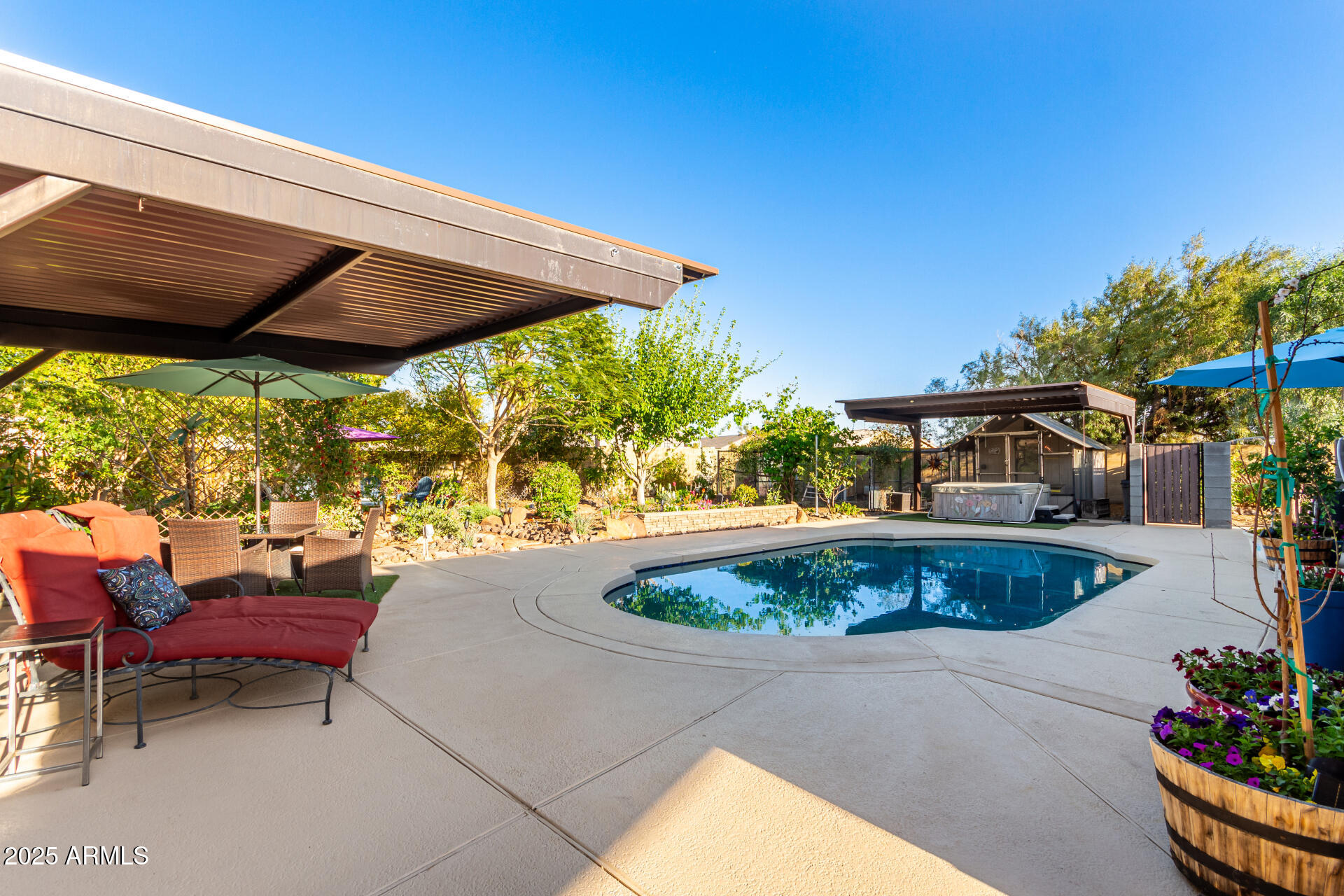 6338 E CAMELOT Drive