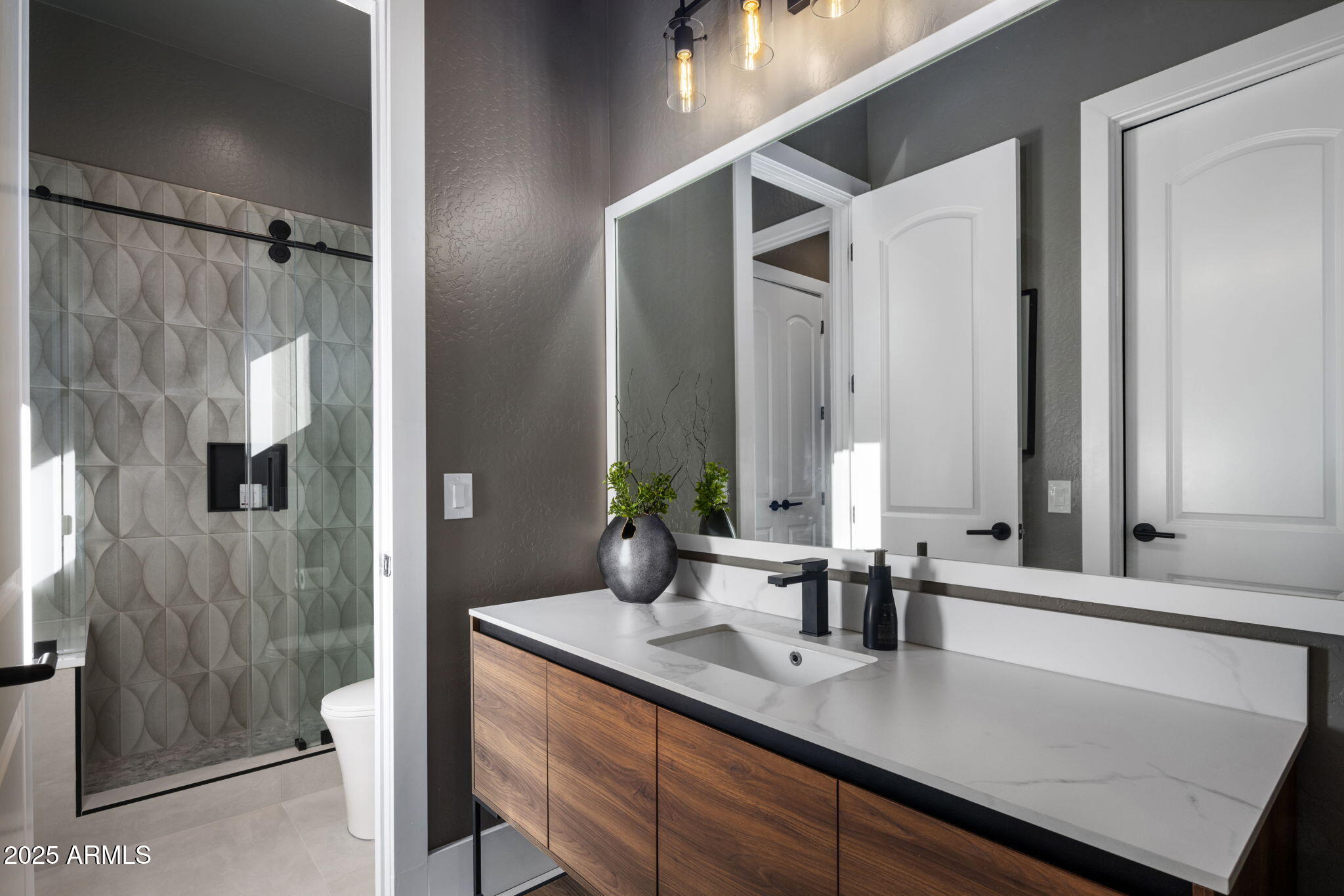 8287 E NIGHTINGALE STAR Drive