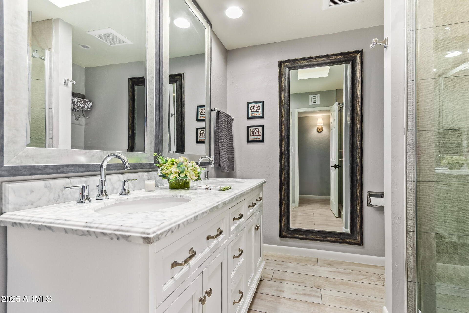 9432 E Quail Trail