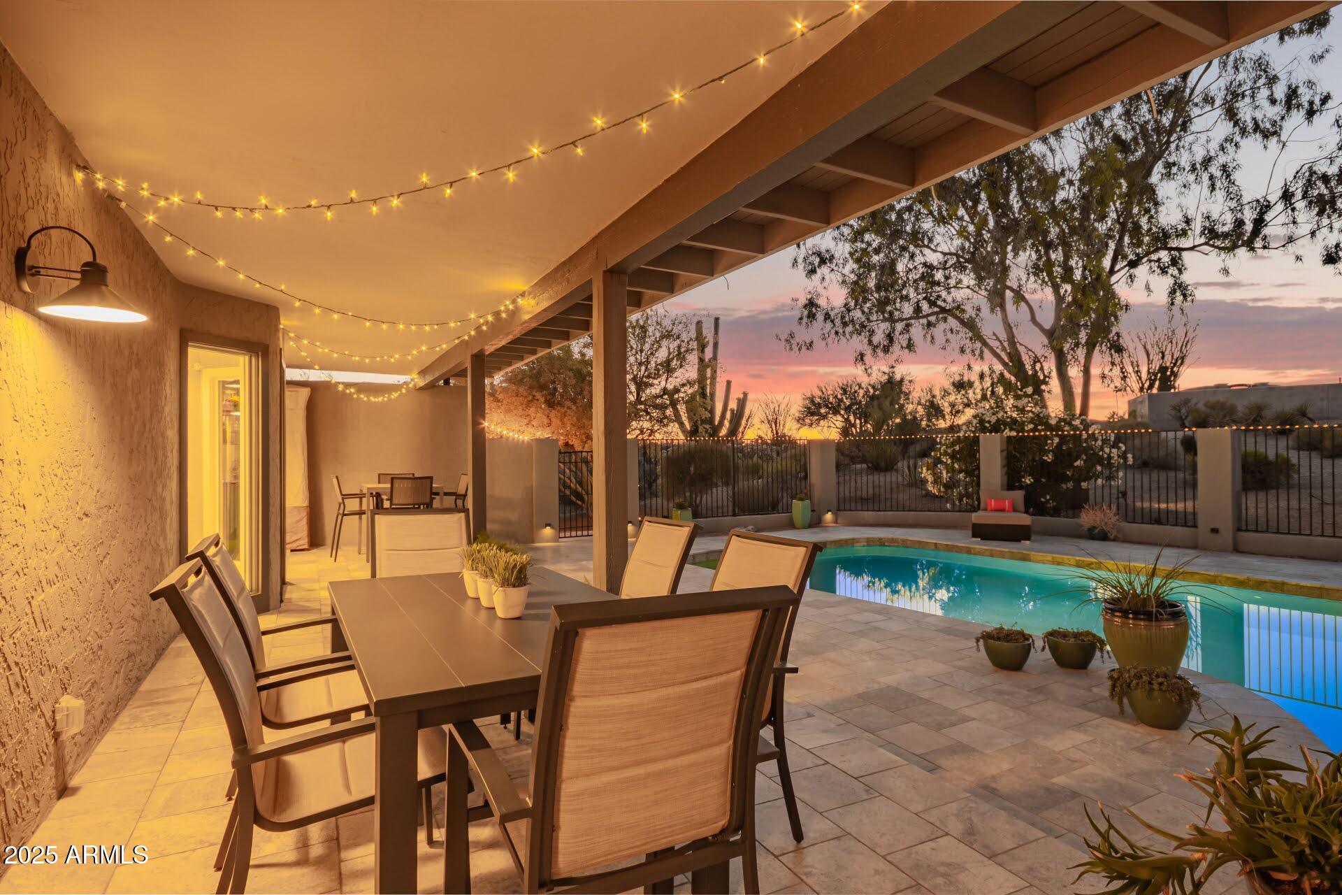 9432 E Quail Trail