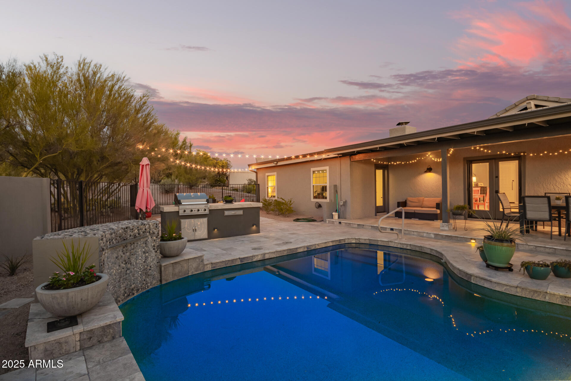 9432 E Quail Trail
