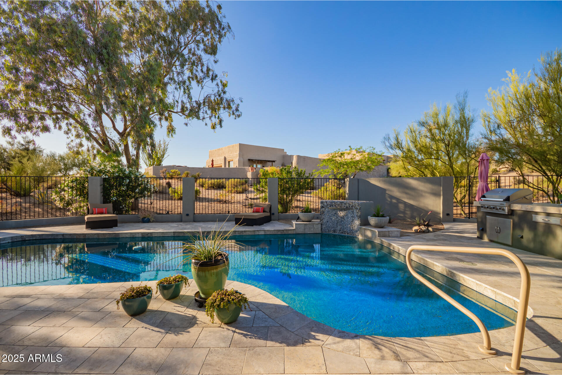 9432 E Quail Trail