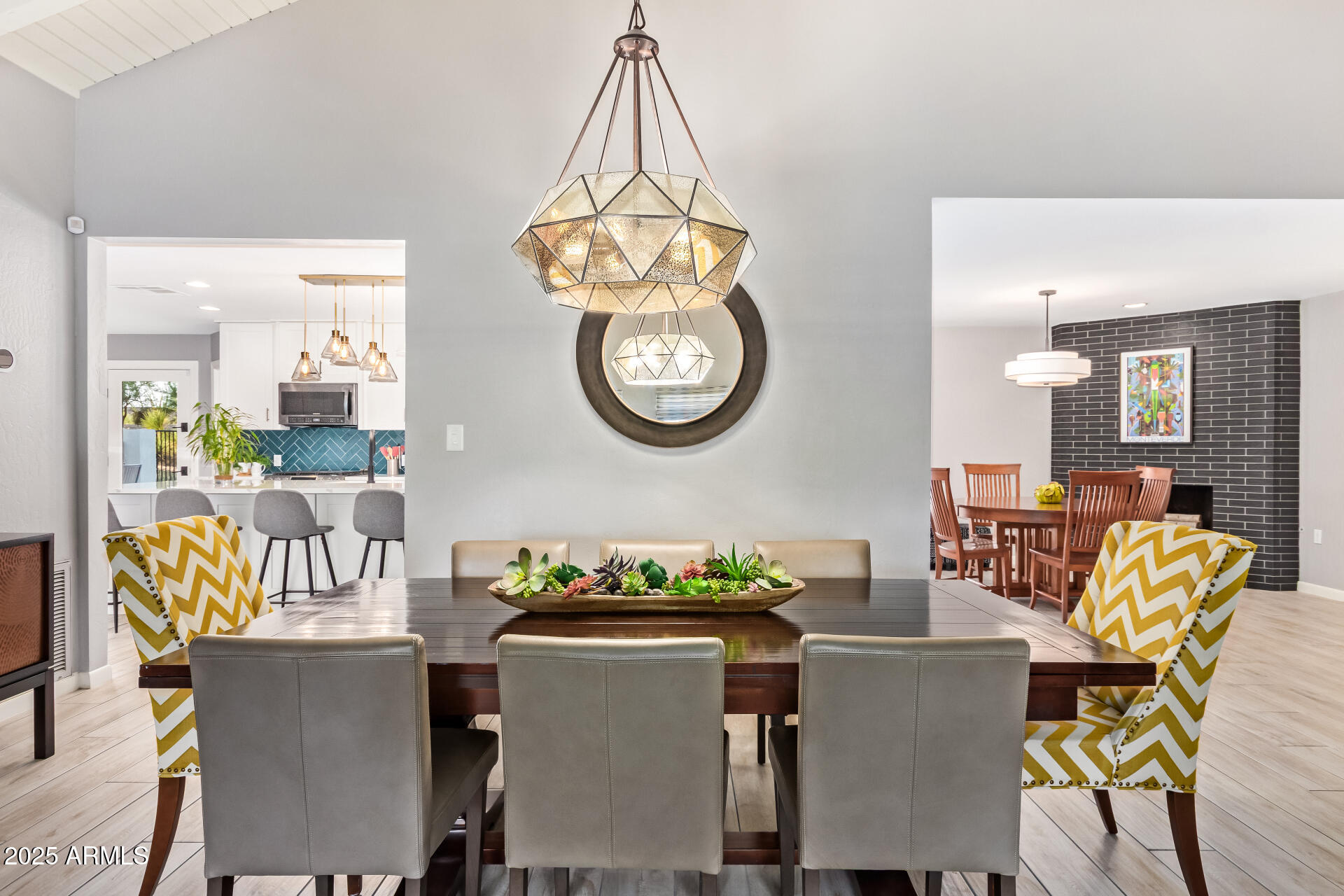 9432 E Quail Trail