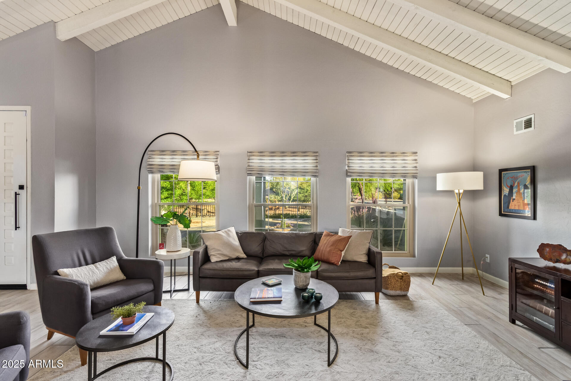 9432 E Quail Trail