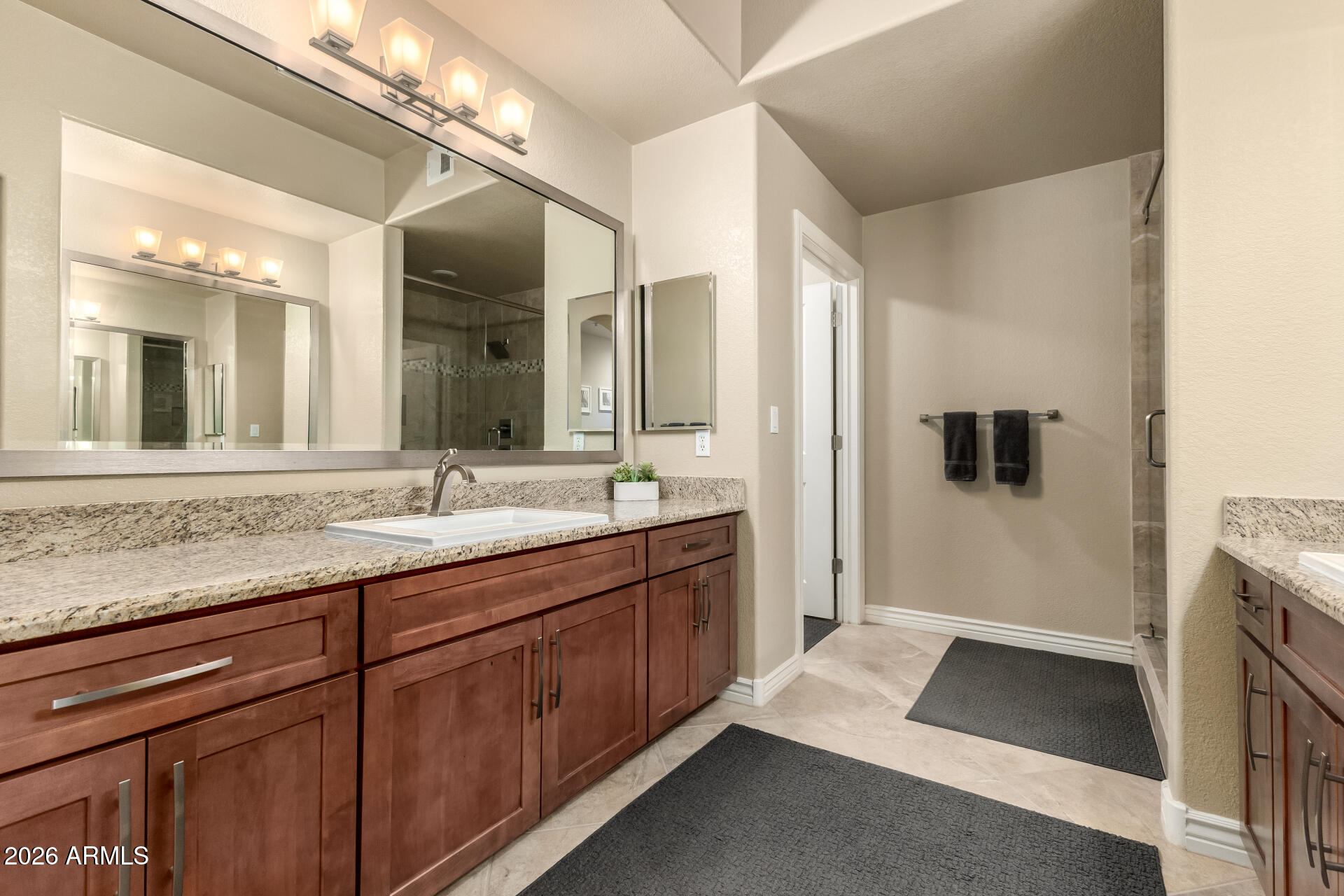 7601 E INDIAN BEND Road 1045