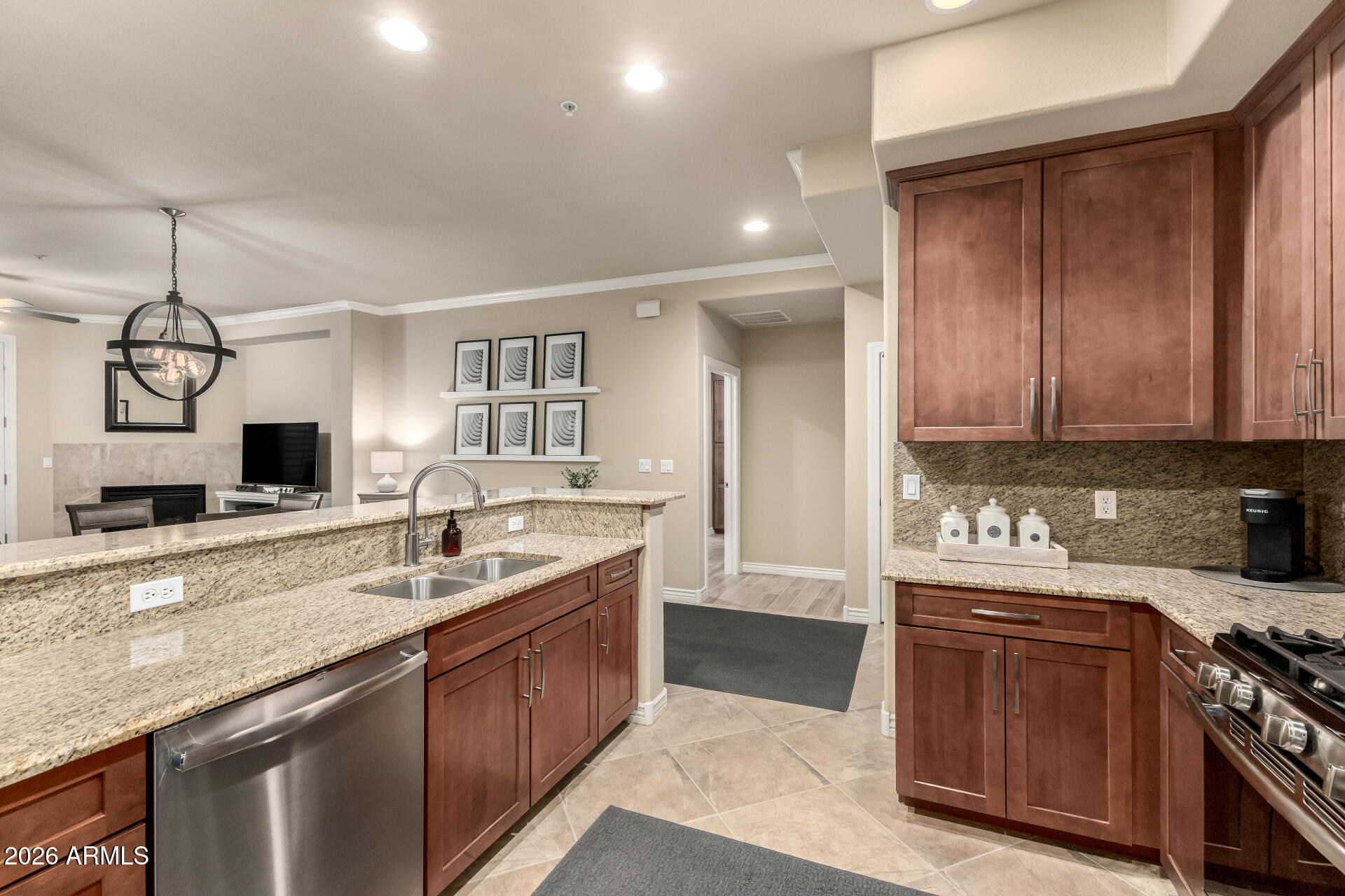 7601 E INDIAN BEND Road 1045