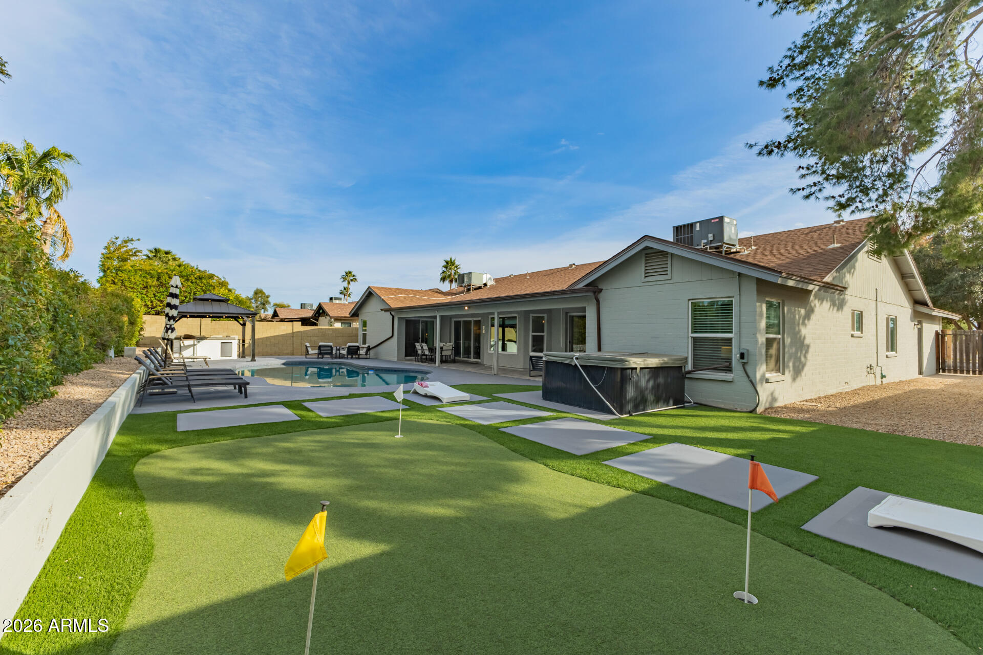 6022 E HILLERY Drive