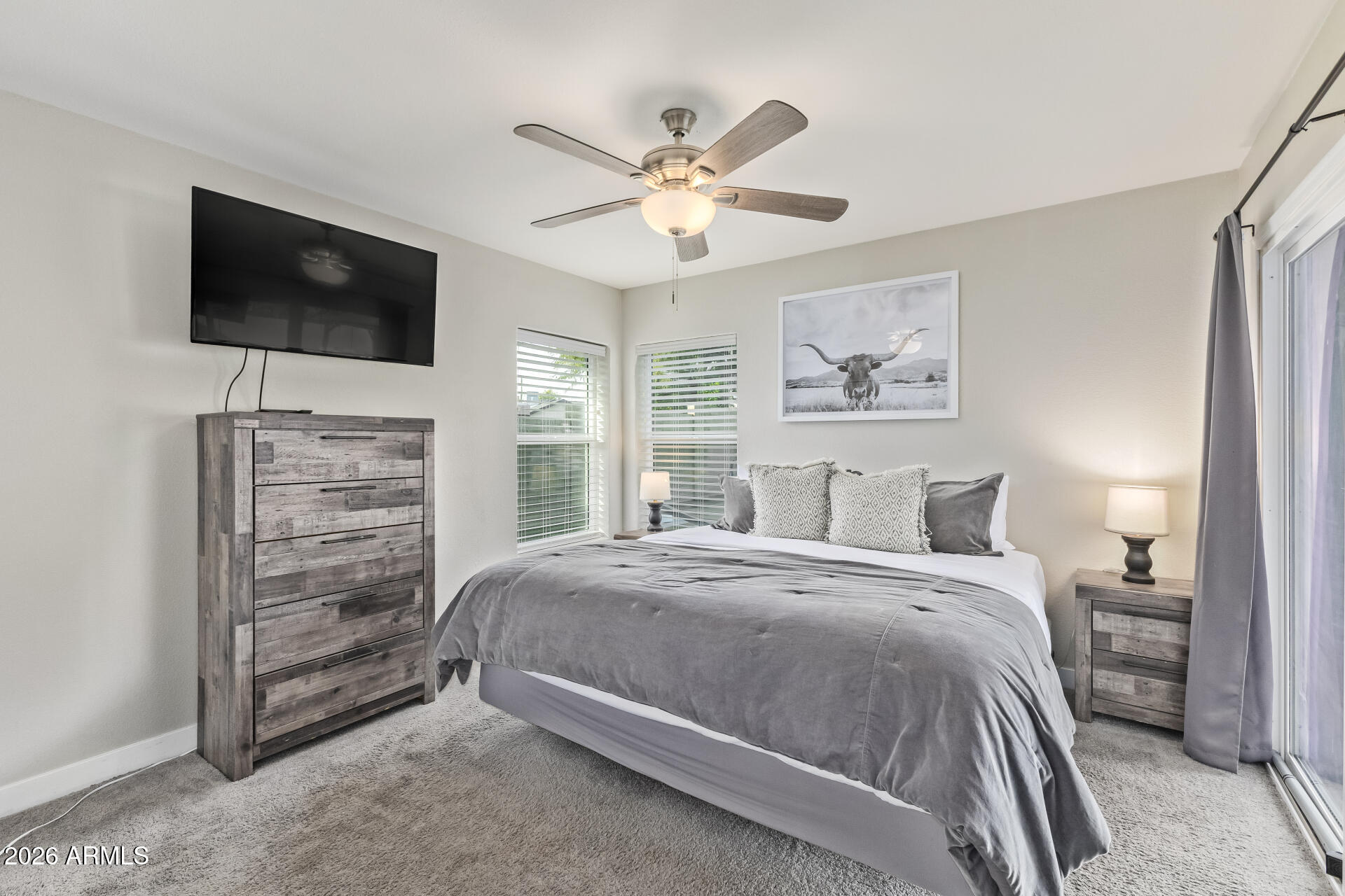 6022 E HILLERY Drive