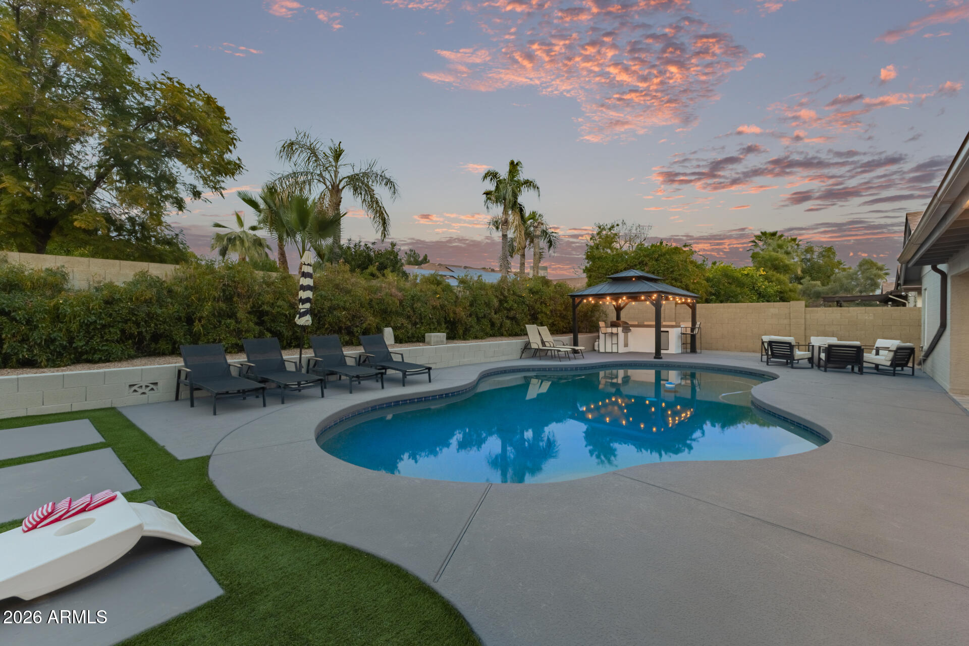 6022 E HILLERY Drive