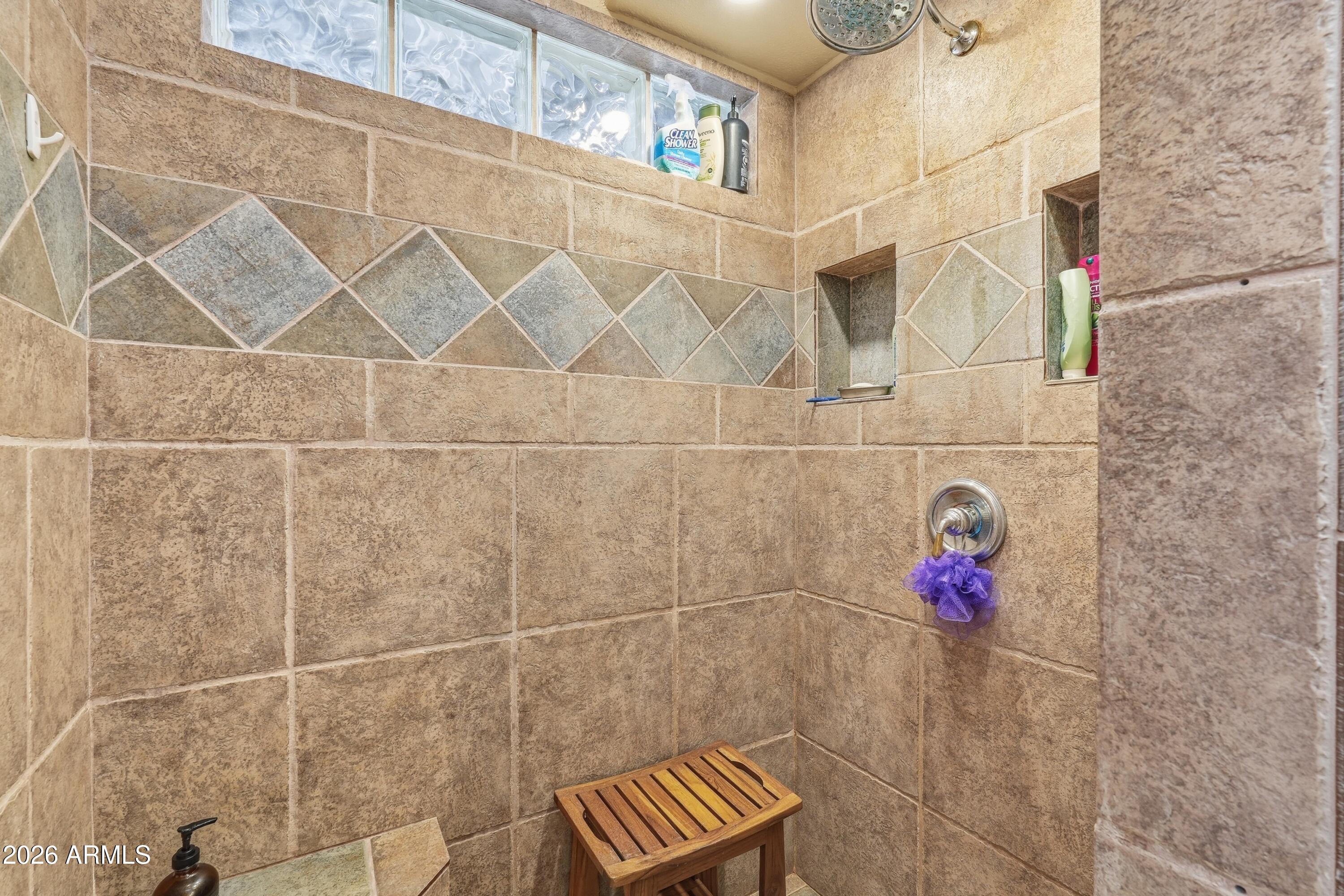 546 S 26TH Street