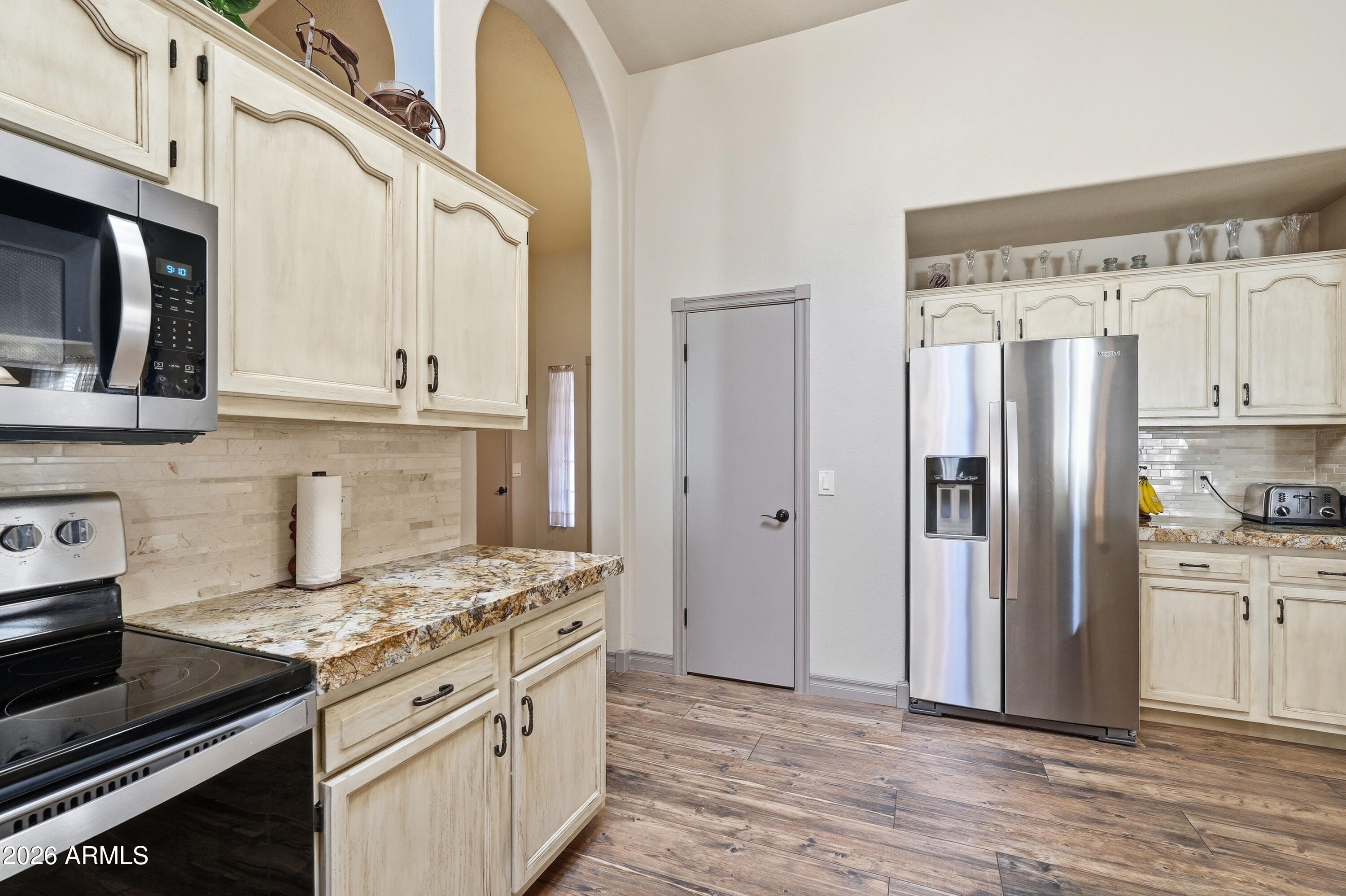 546 S 26TH Street