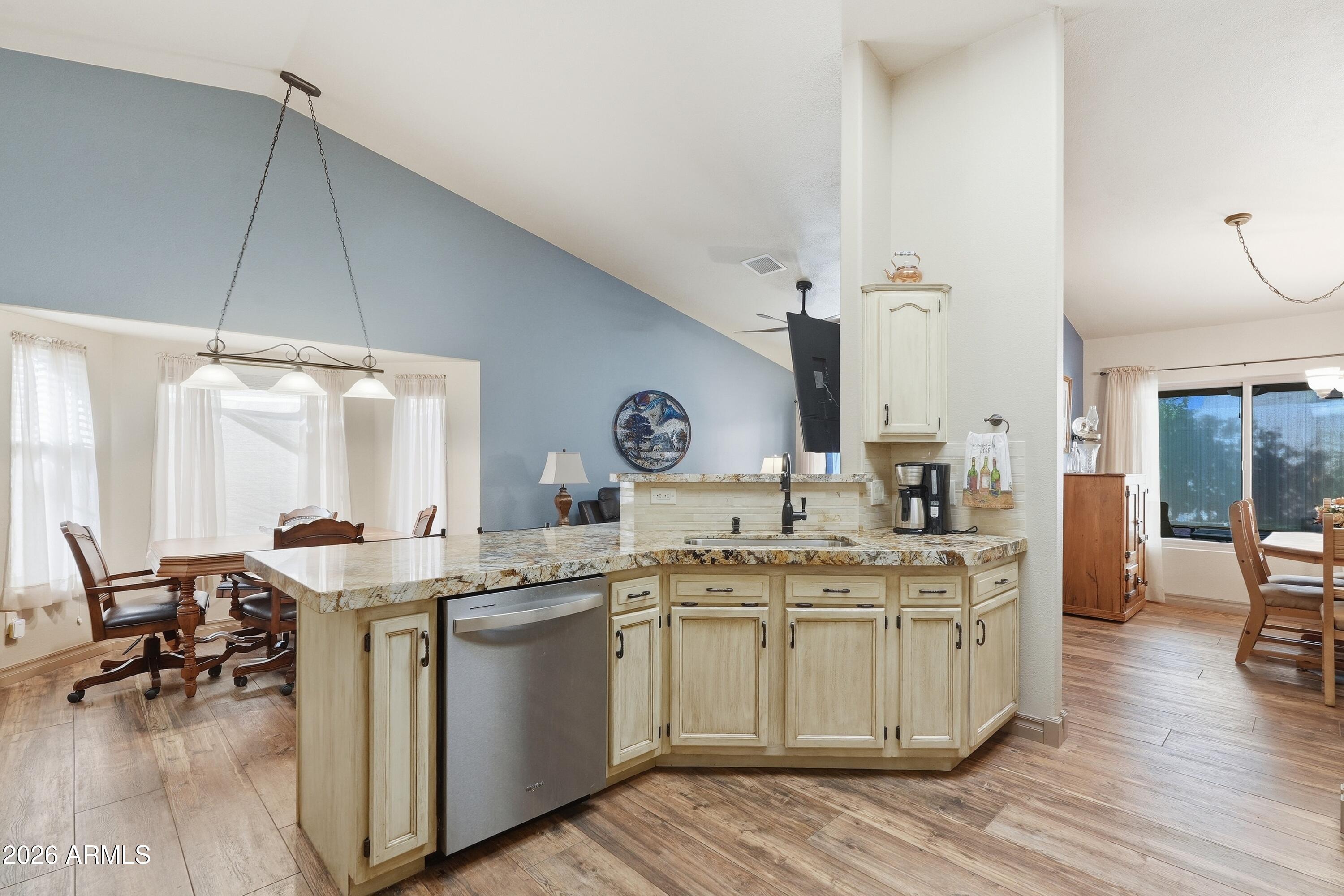 546 S 26TH Street