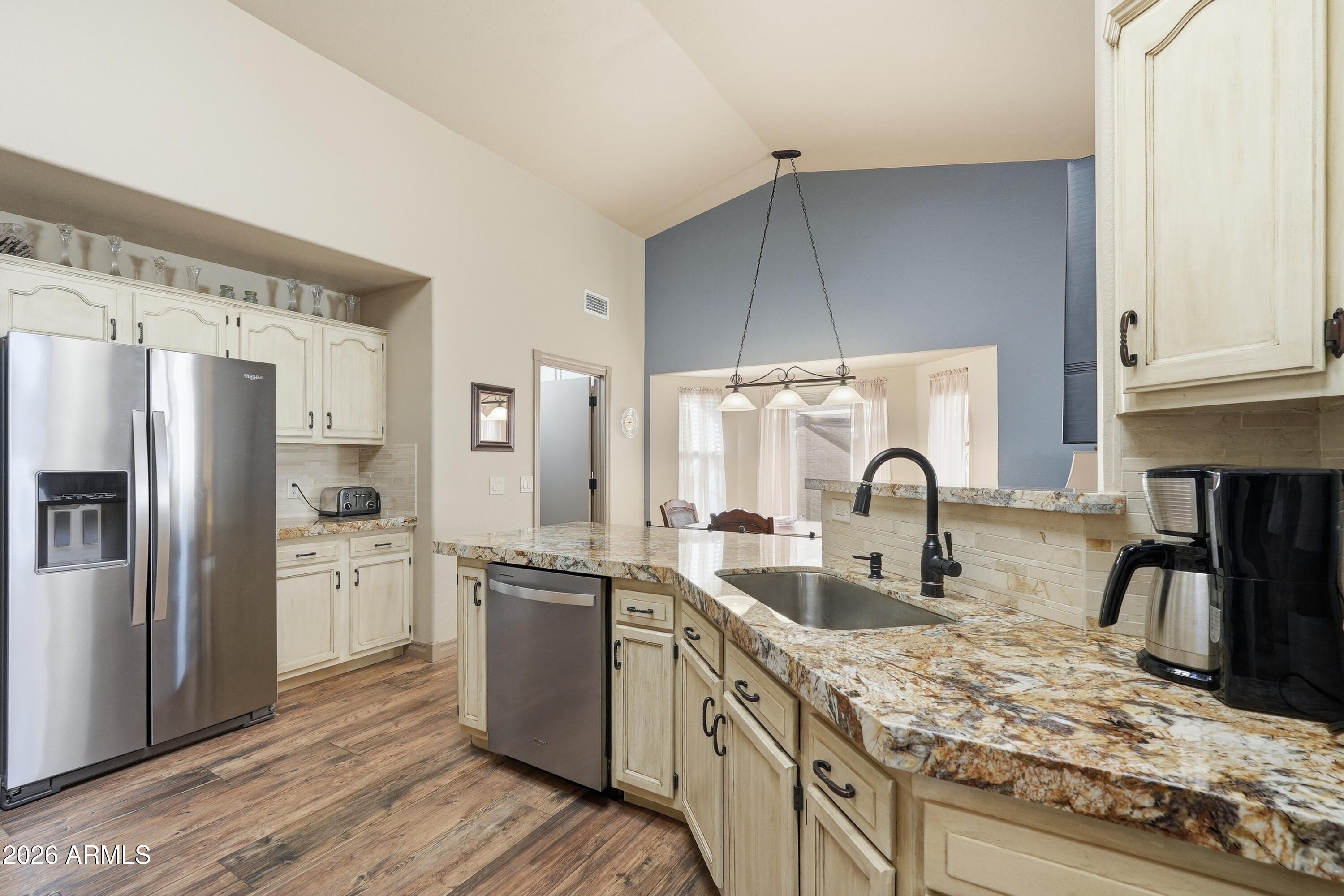 546 S 26TH Street