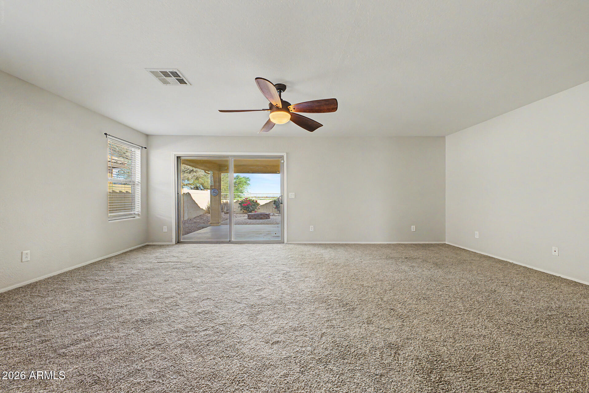 2183 N Daisy Court