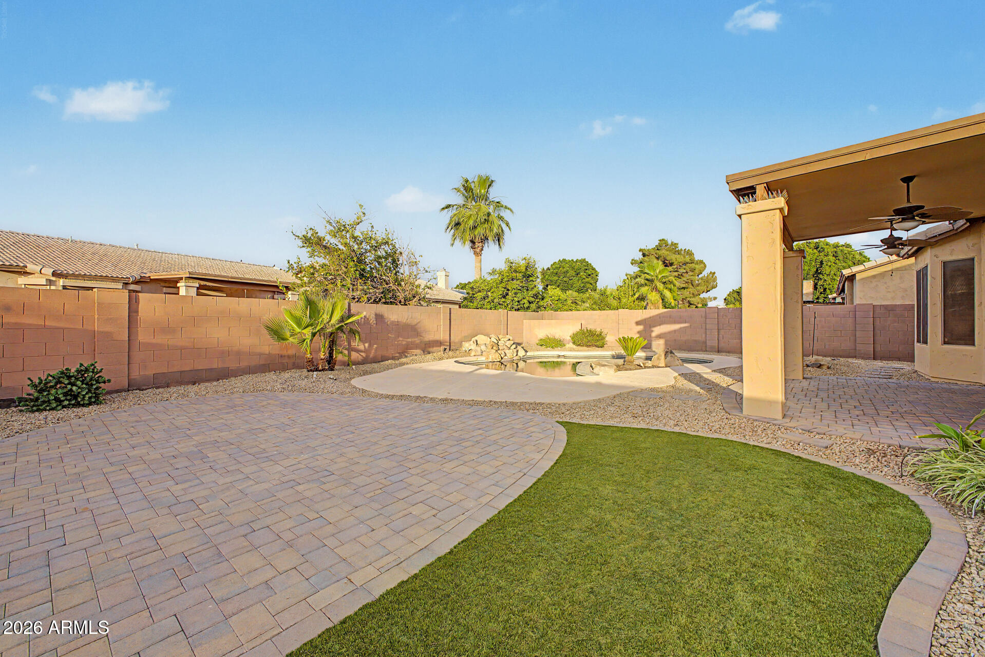 338 W ANGELA Drive
