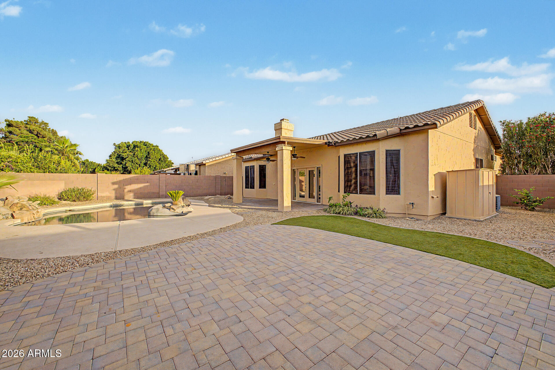 338 W ANGELA Drive