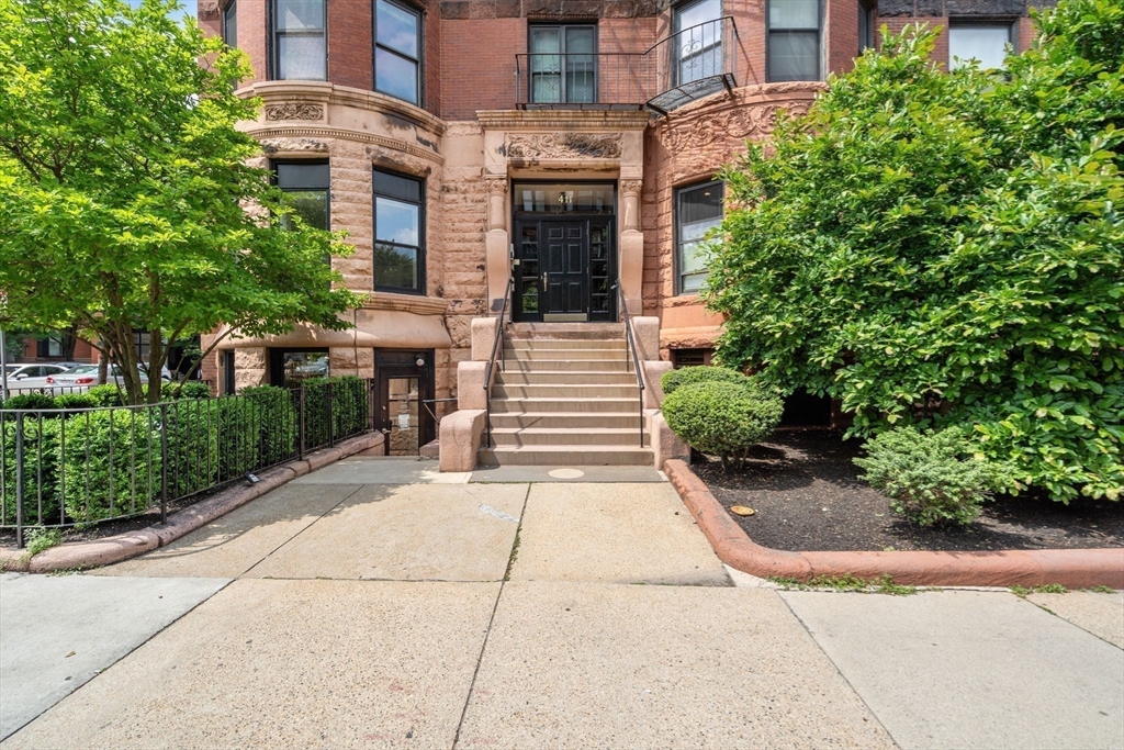411 Marlborough Street # 1