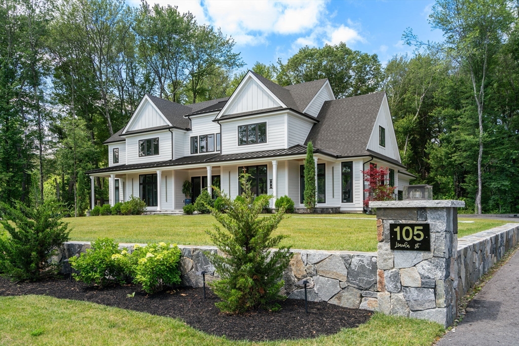 105 Lincoln St