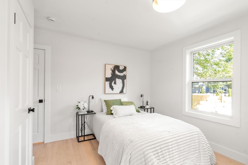 15 Avalon Rd