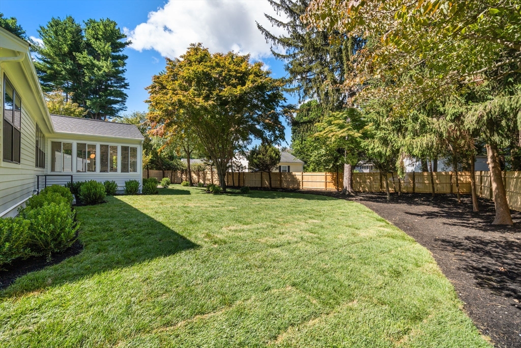 15 Avalon Rd