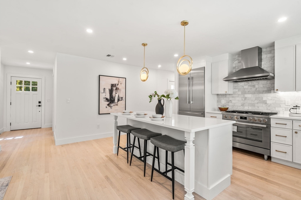 15 Avalon Rd
