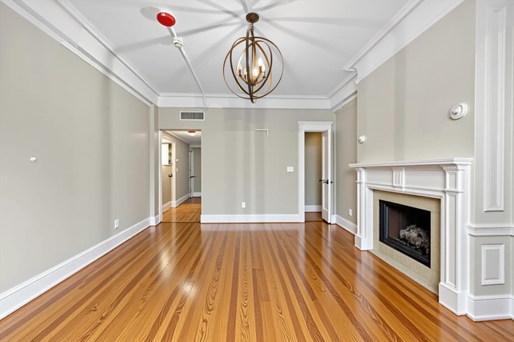 464 Commonwealth Ave # 31