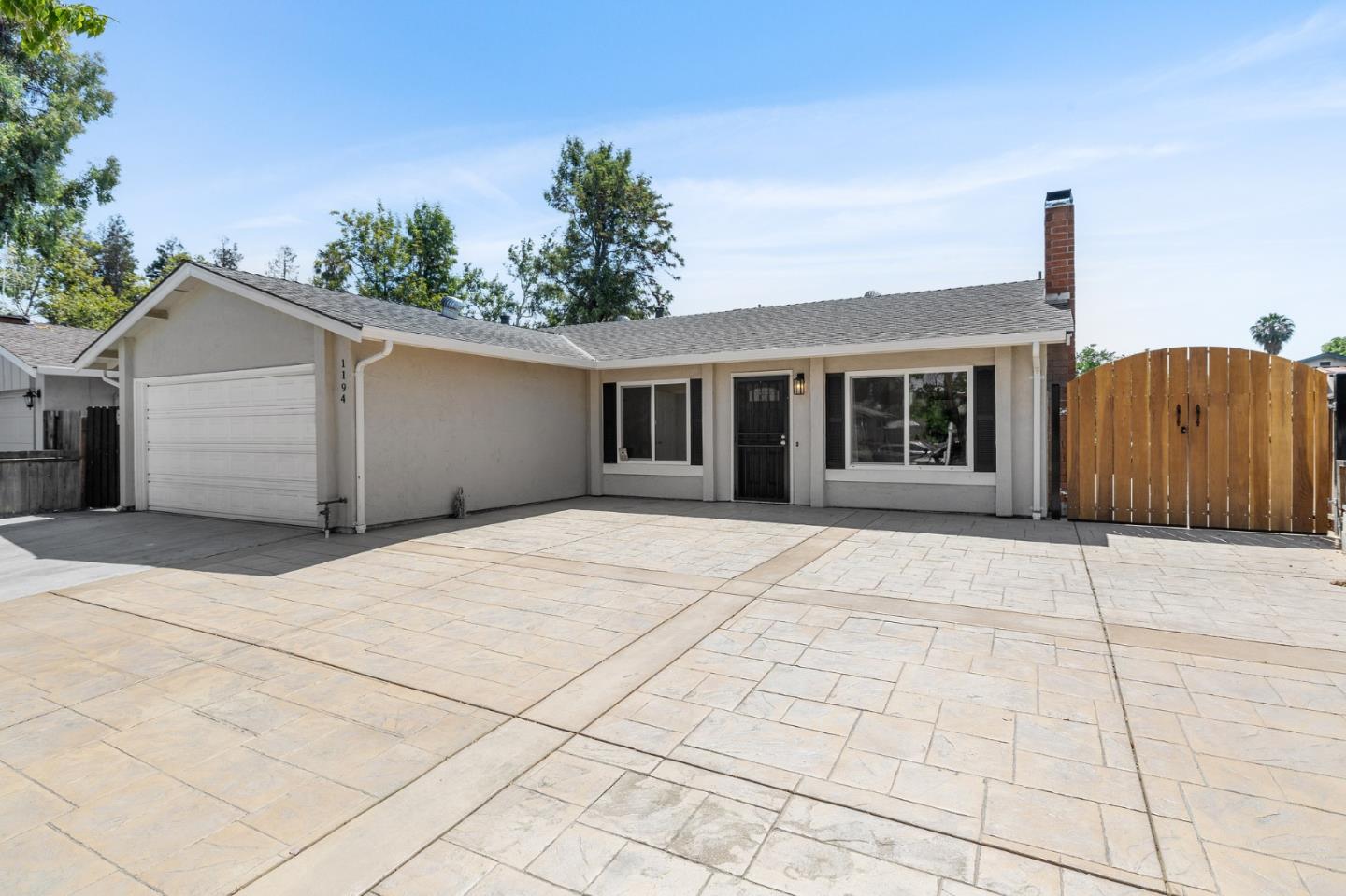 1194 Winslow Drive
