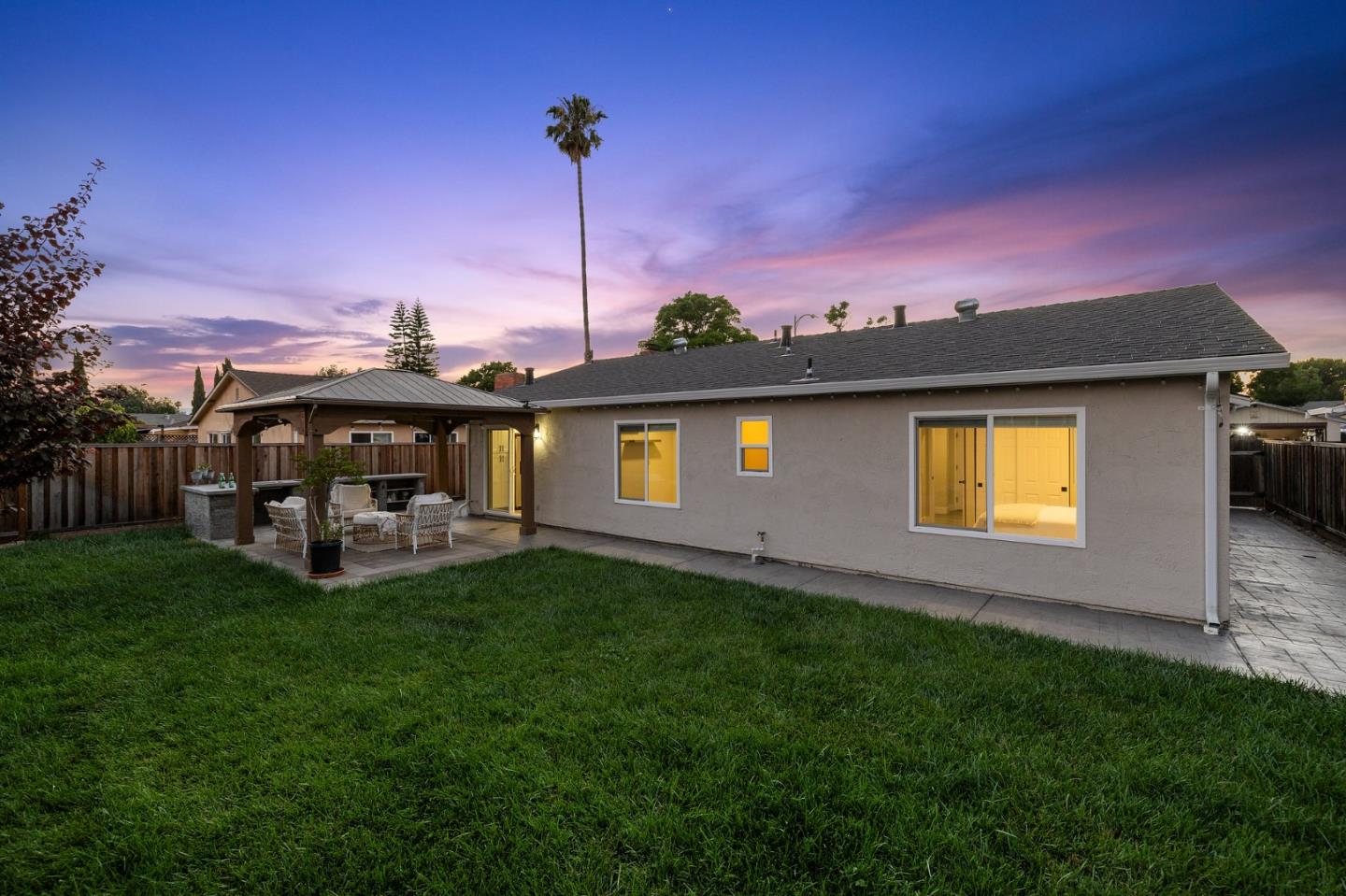 1194 Winslow Drive