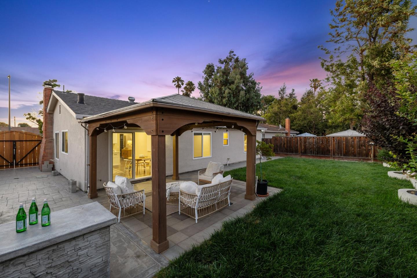 1194 Winslow Drive