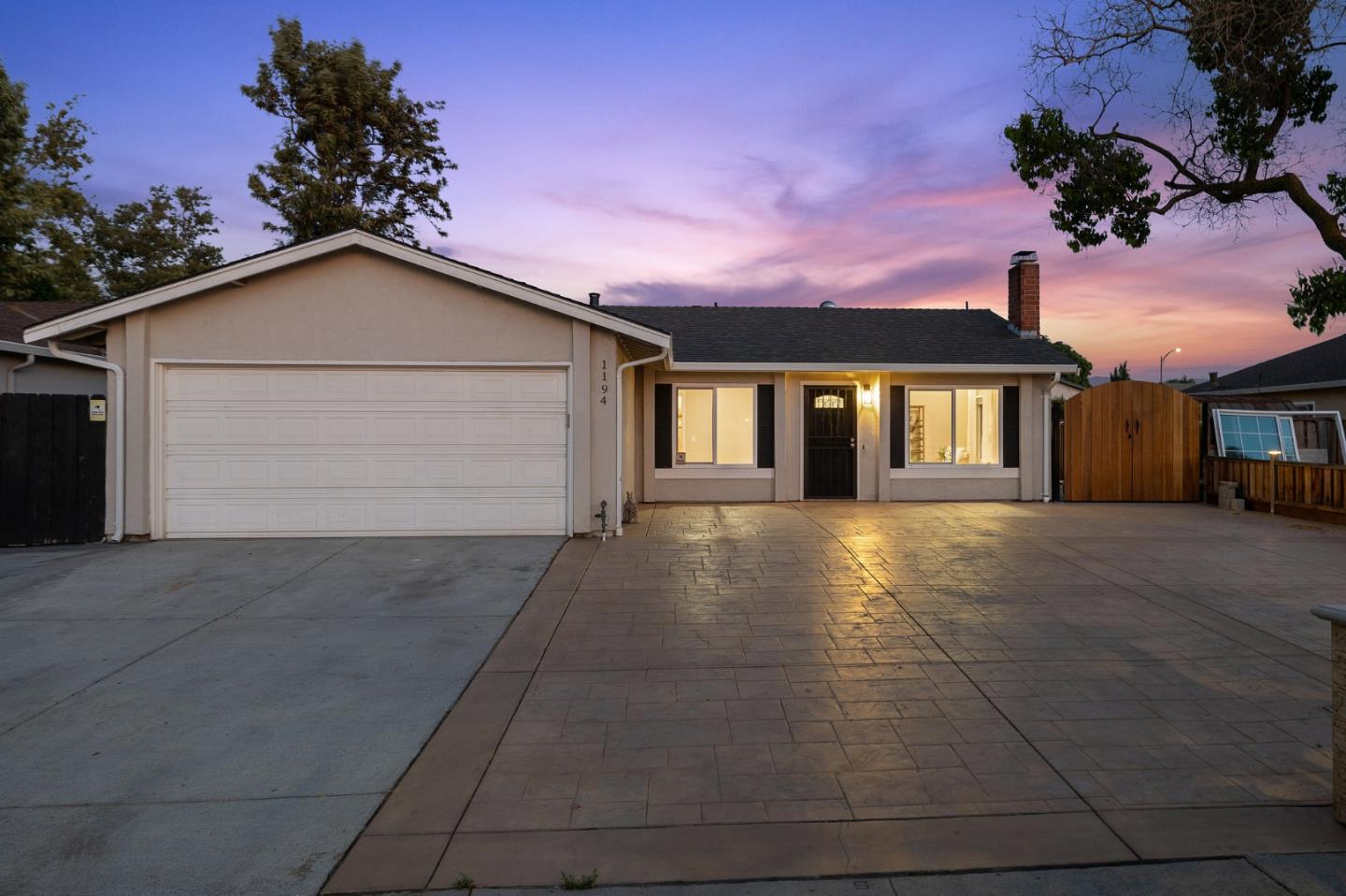 1194 Winslow Drive